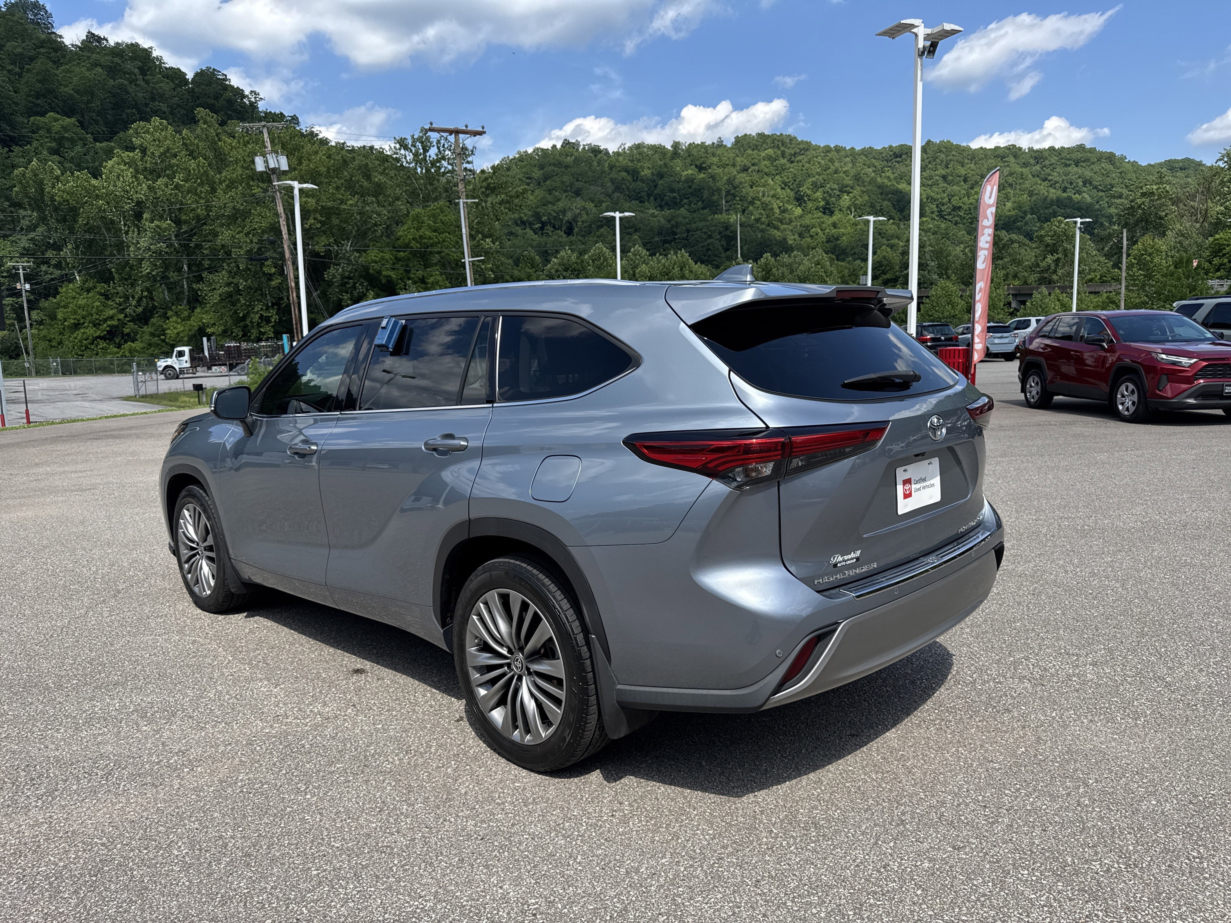 2021 Toyota Highlander Platinum