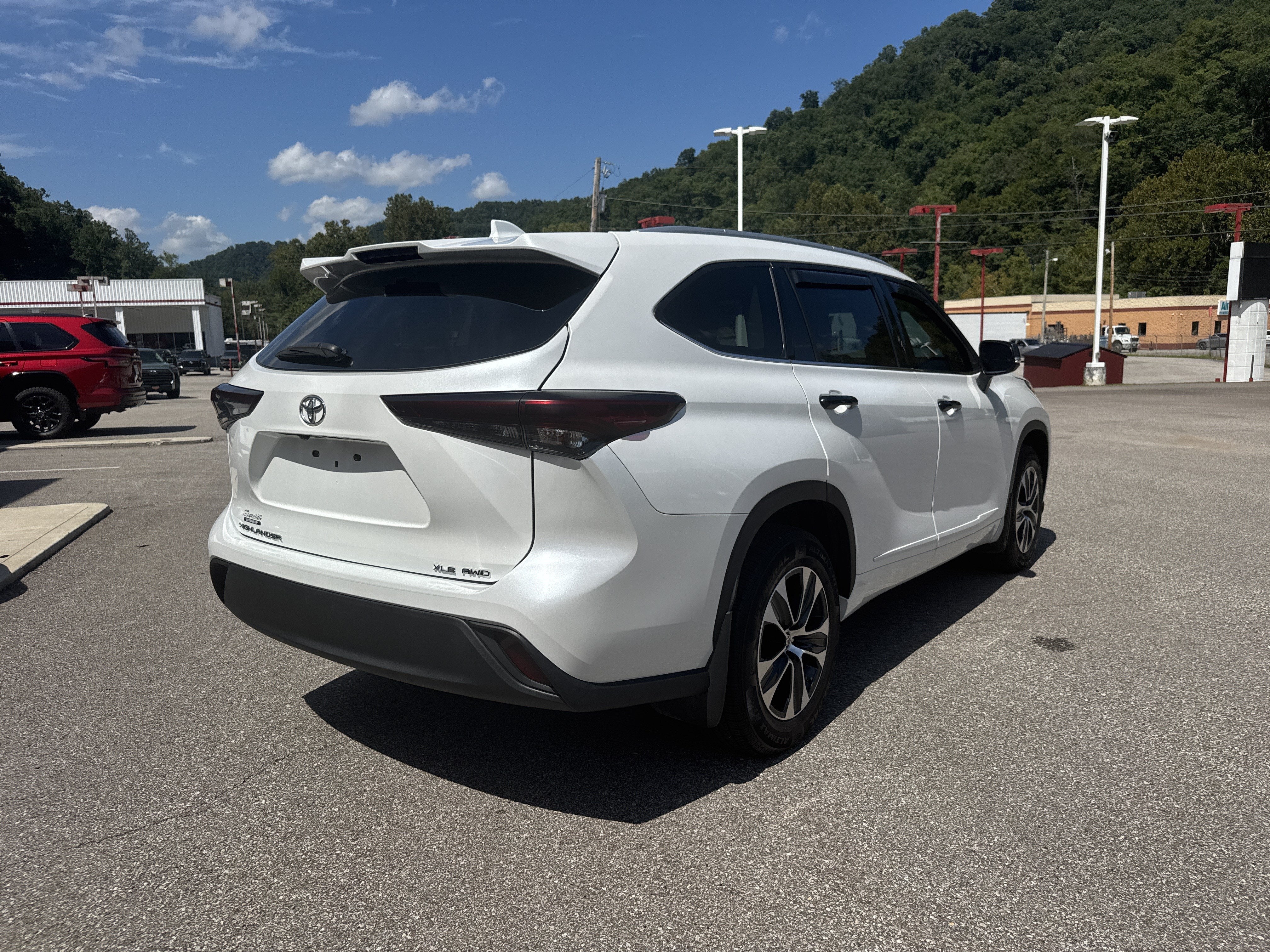 2022 Toyota Highlander XLE