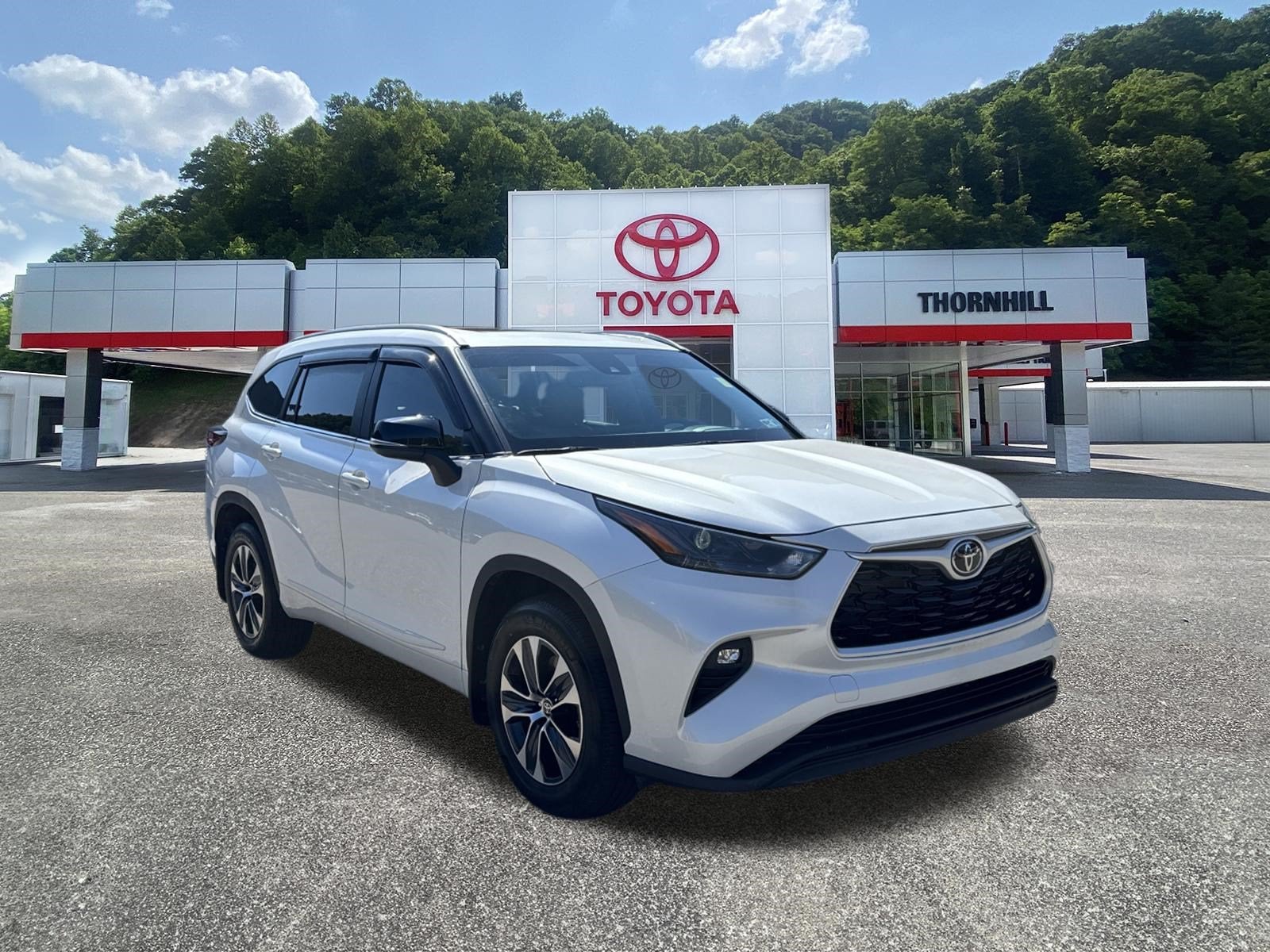 2024 Toyota Highlander XLE