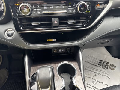2024 Toyota Highlander Platinum