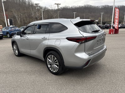 2024 Toyota Highlander Platinum