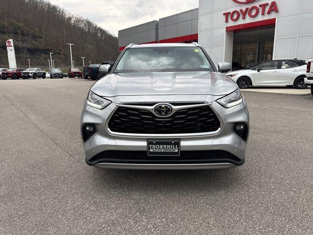 2024 Toyota Highlander Platinum