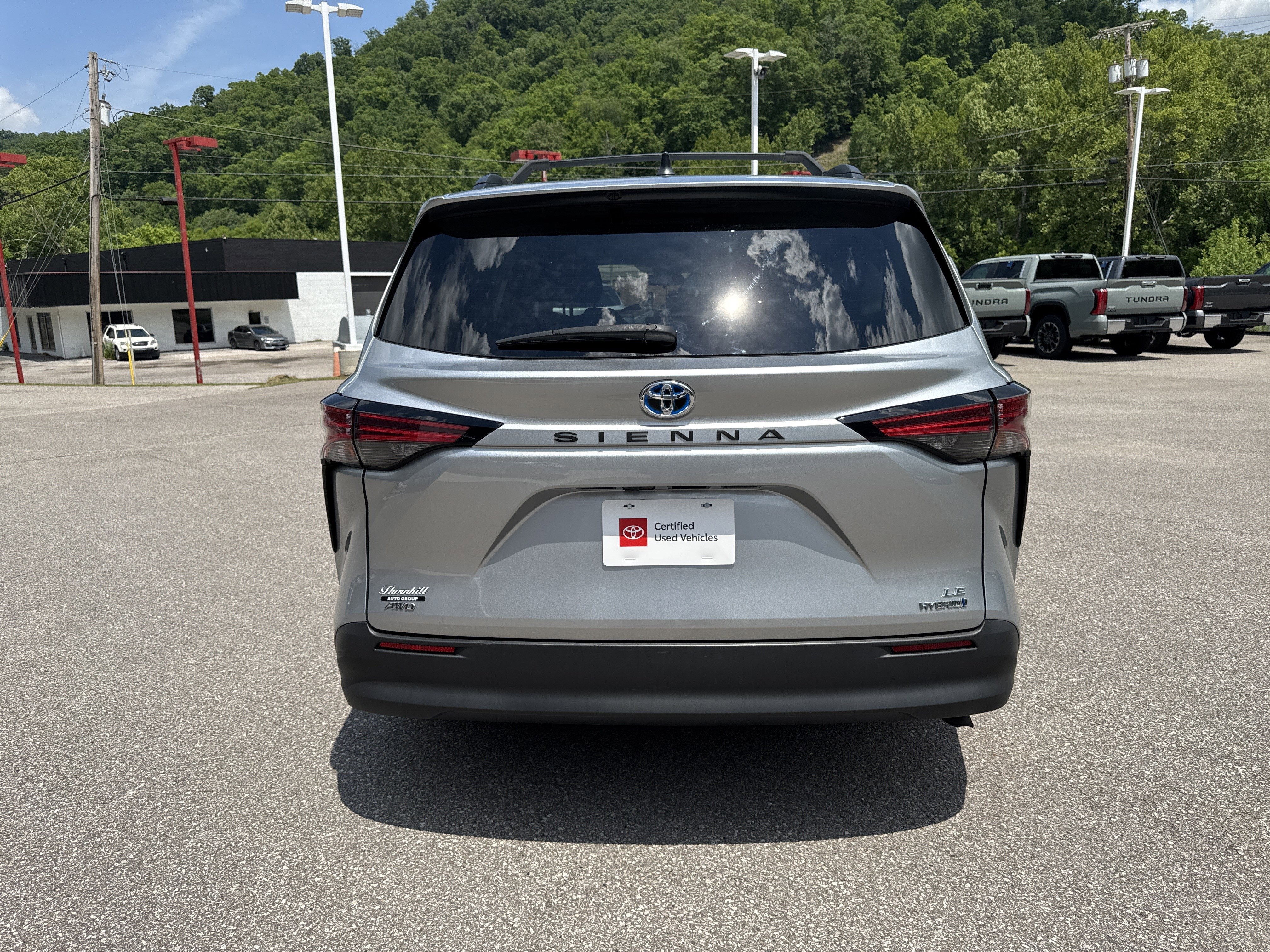 2022 Toyota Sienna LE