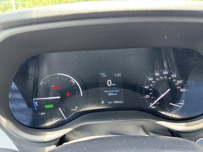 2022 Toyota Sienna LE