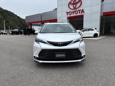 2026 Toyota Sienna XLE