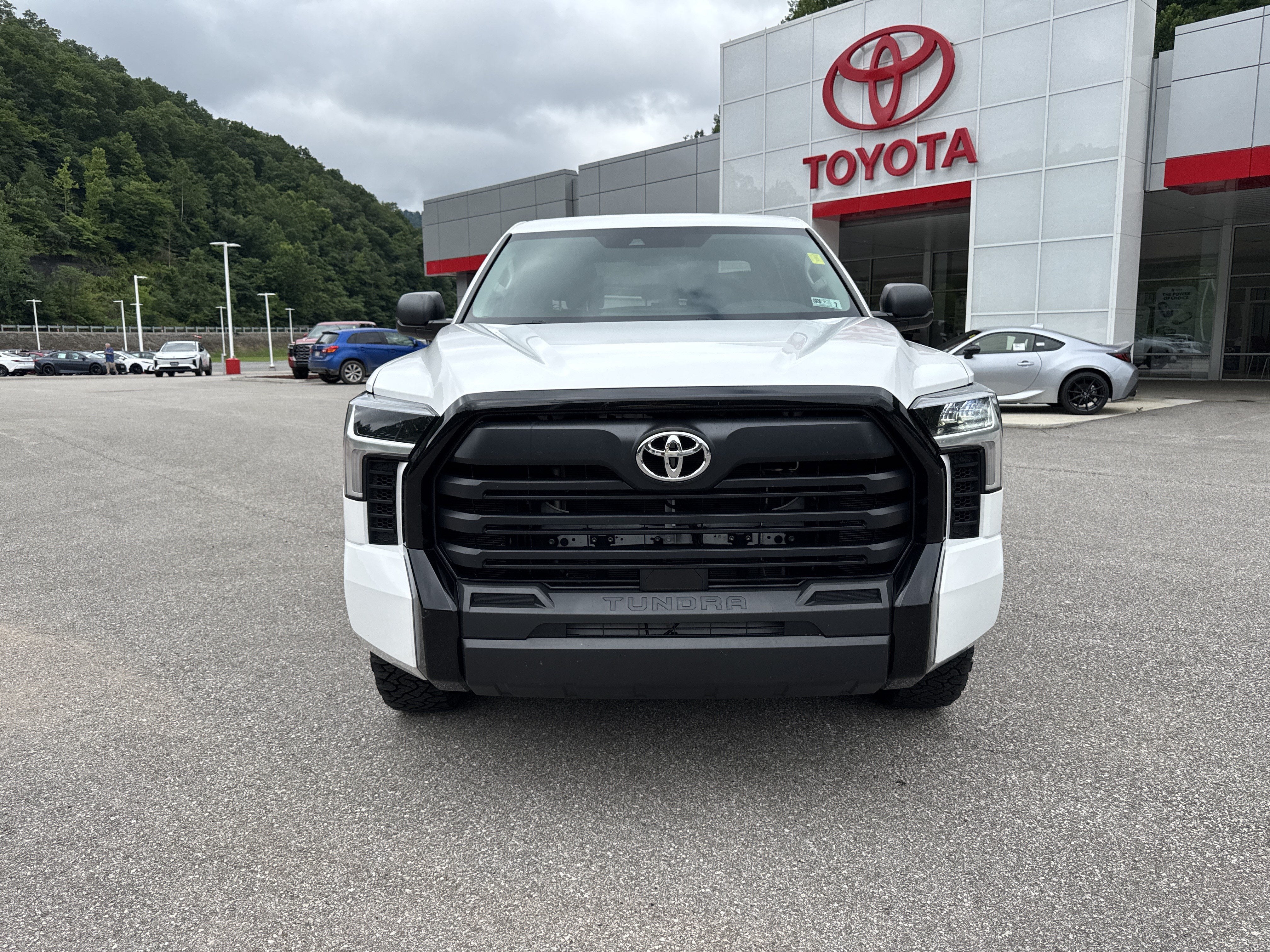 2023 Toyota Tundra 4WD SR