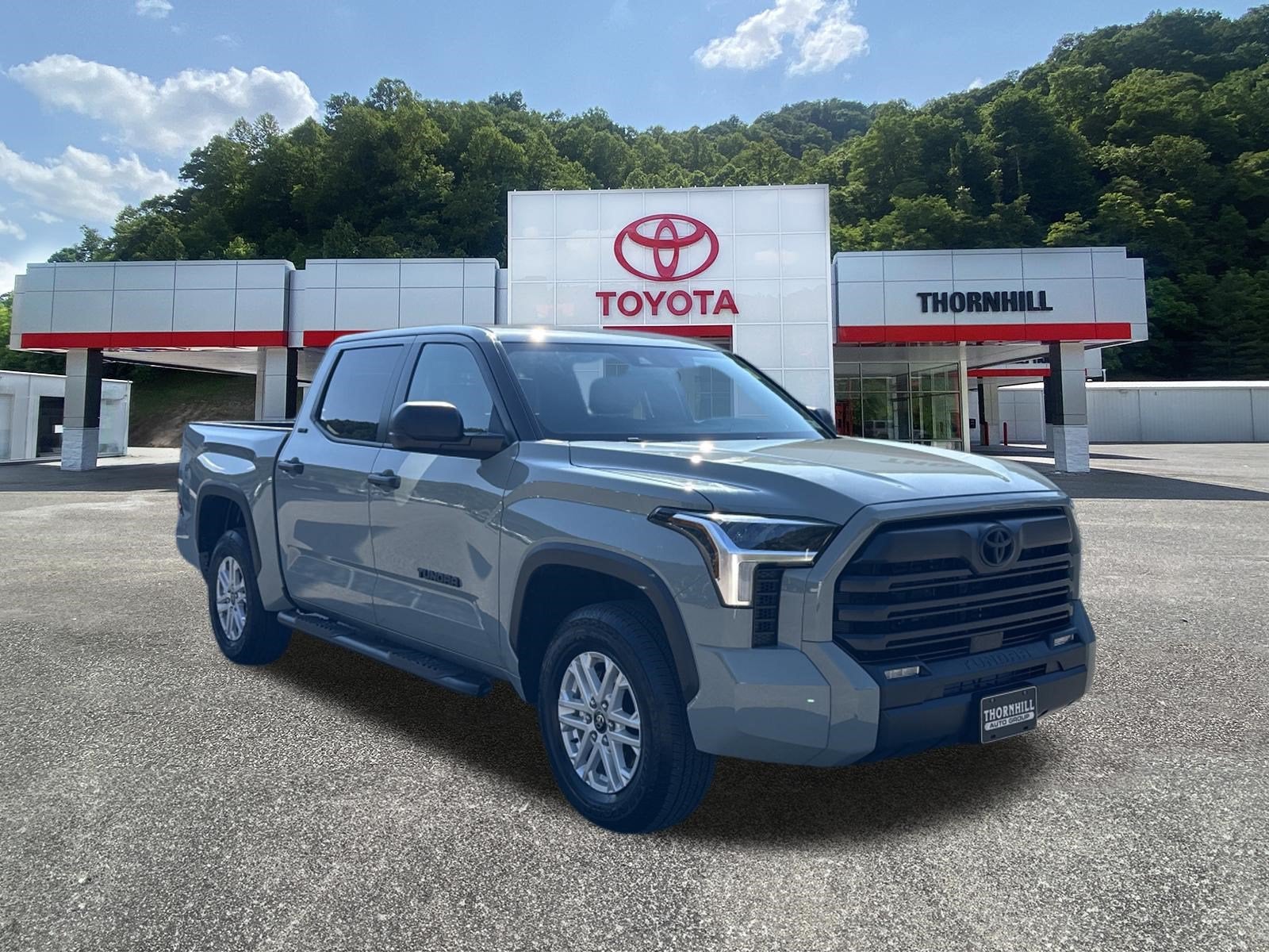 2026 Toyota Tundra 4WD SR5