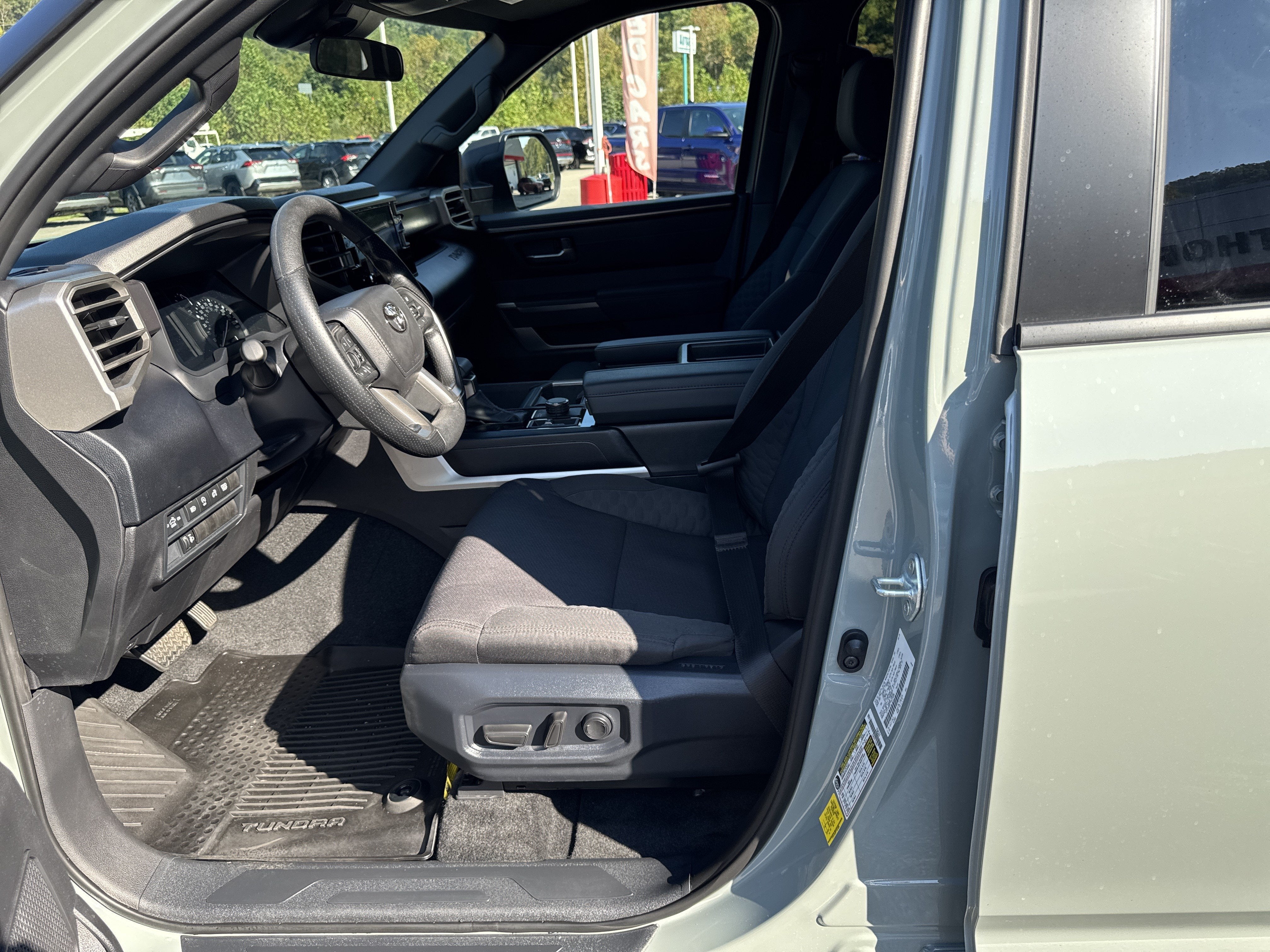 2026 Toyota Tundra 4WD SR5