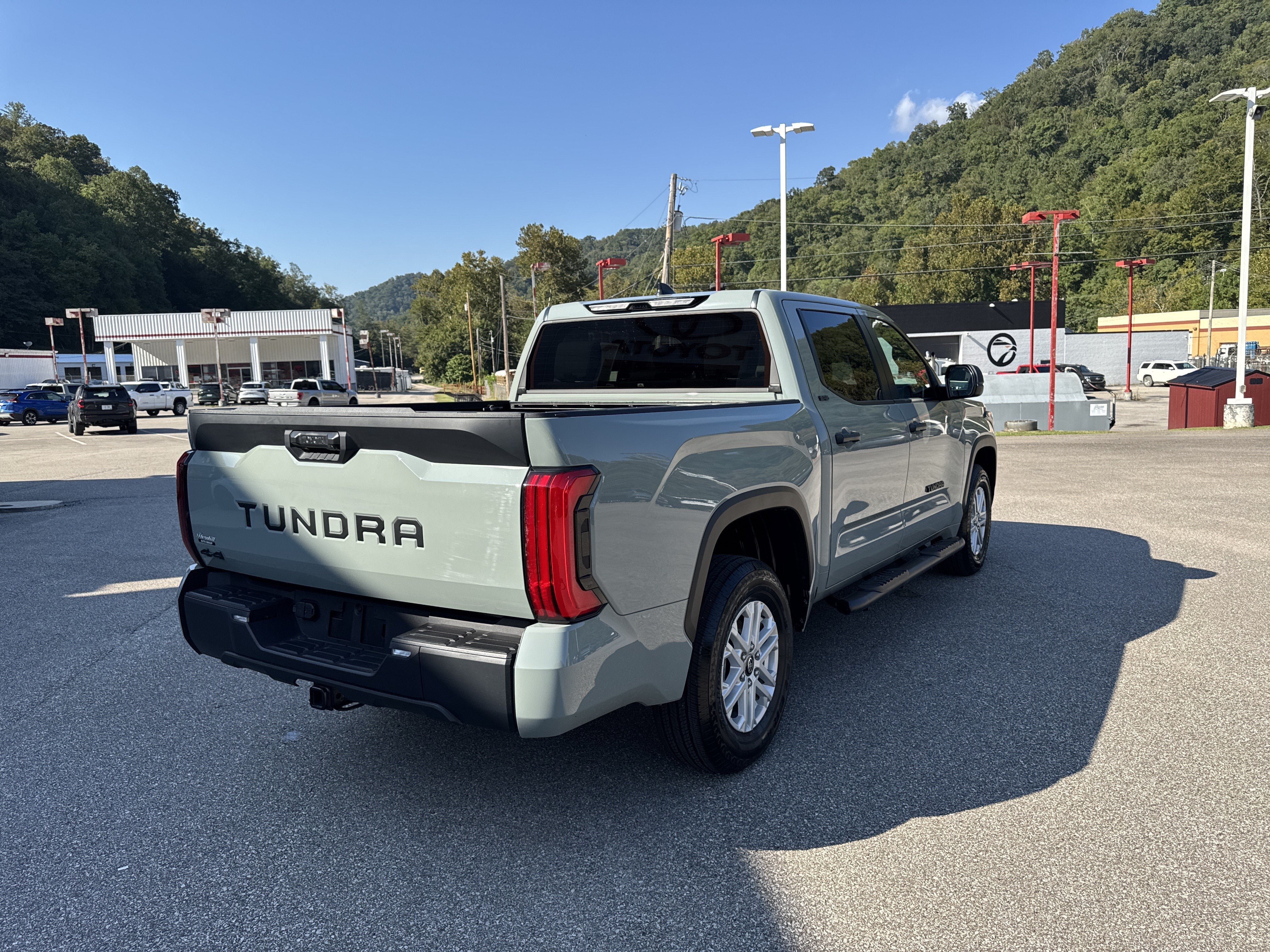 2026 Toyota Tundra 4WD SR5
