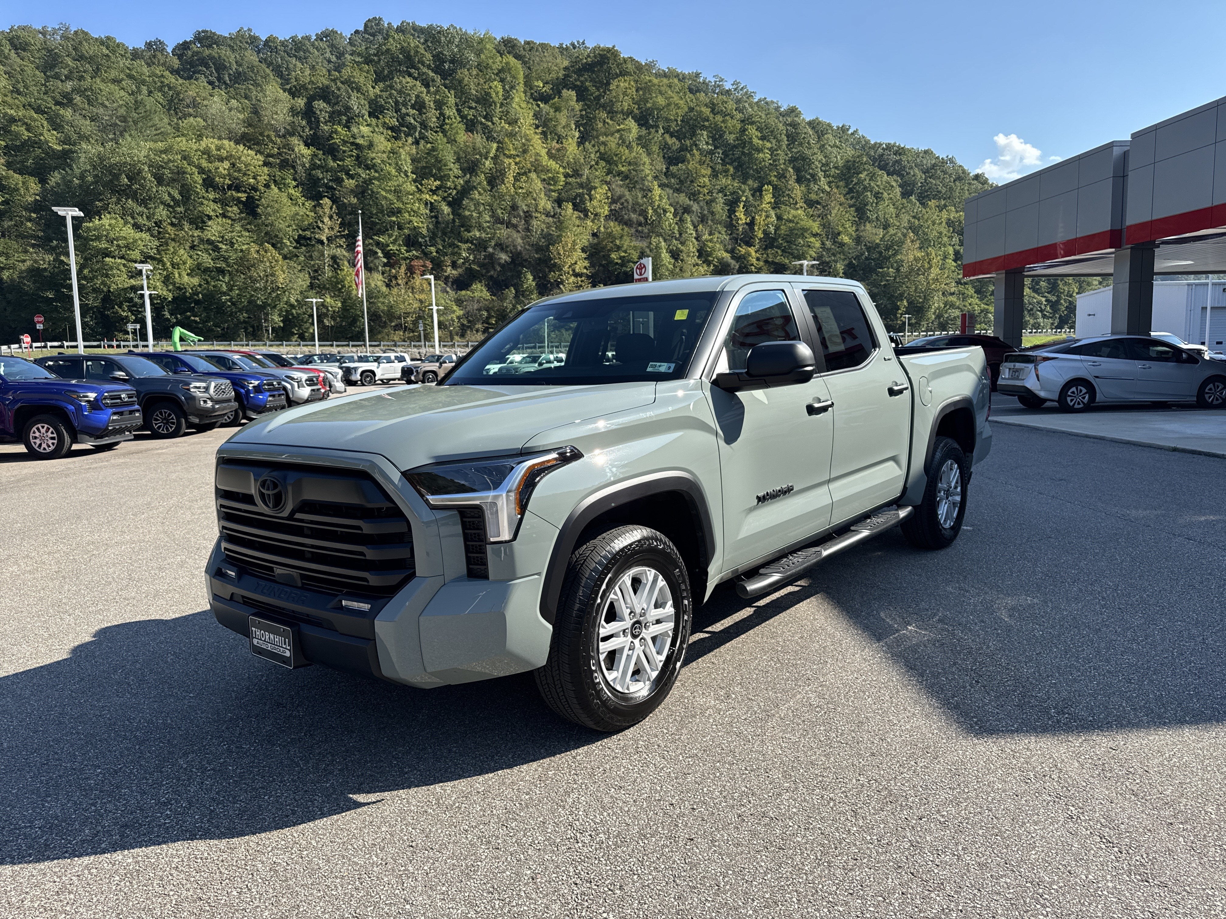 2026 Toyota Tundra 4WD SR5