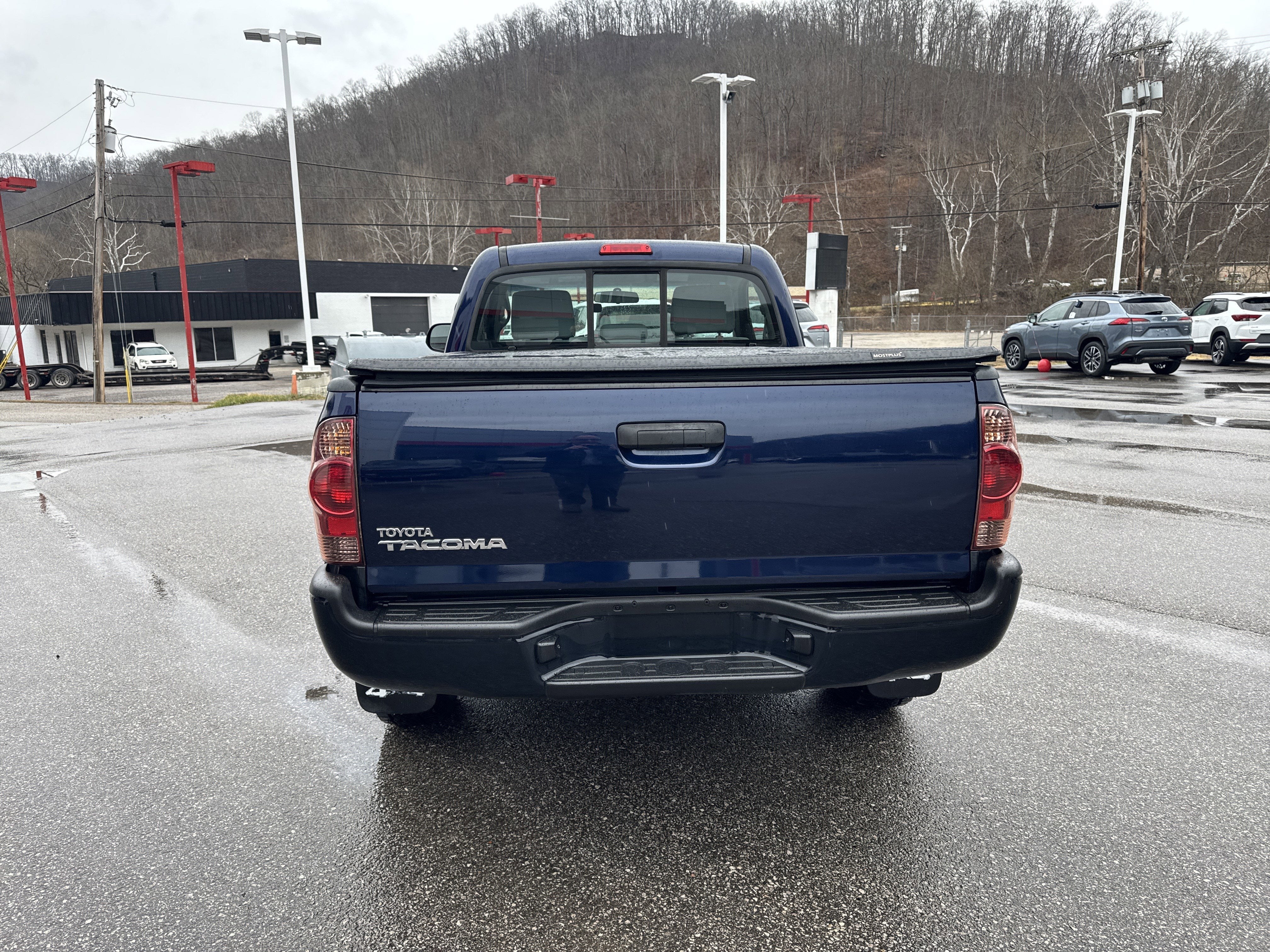 2012 Toyota Tacoma 4WD Reg Cab I4 MT (Natl)