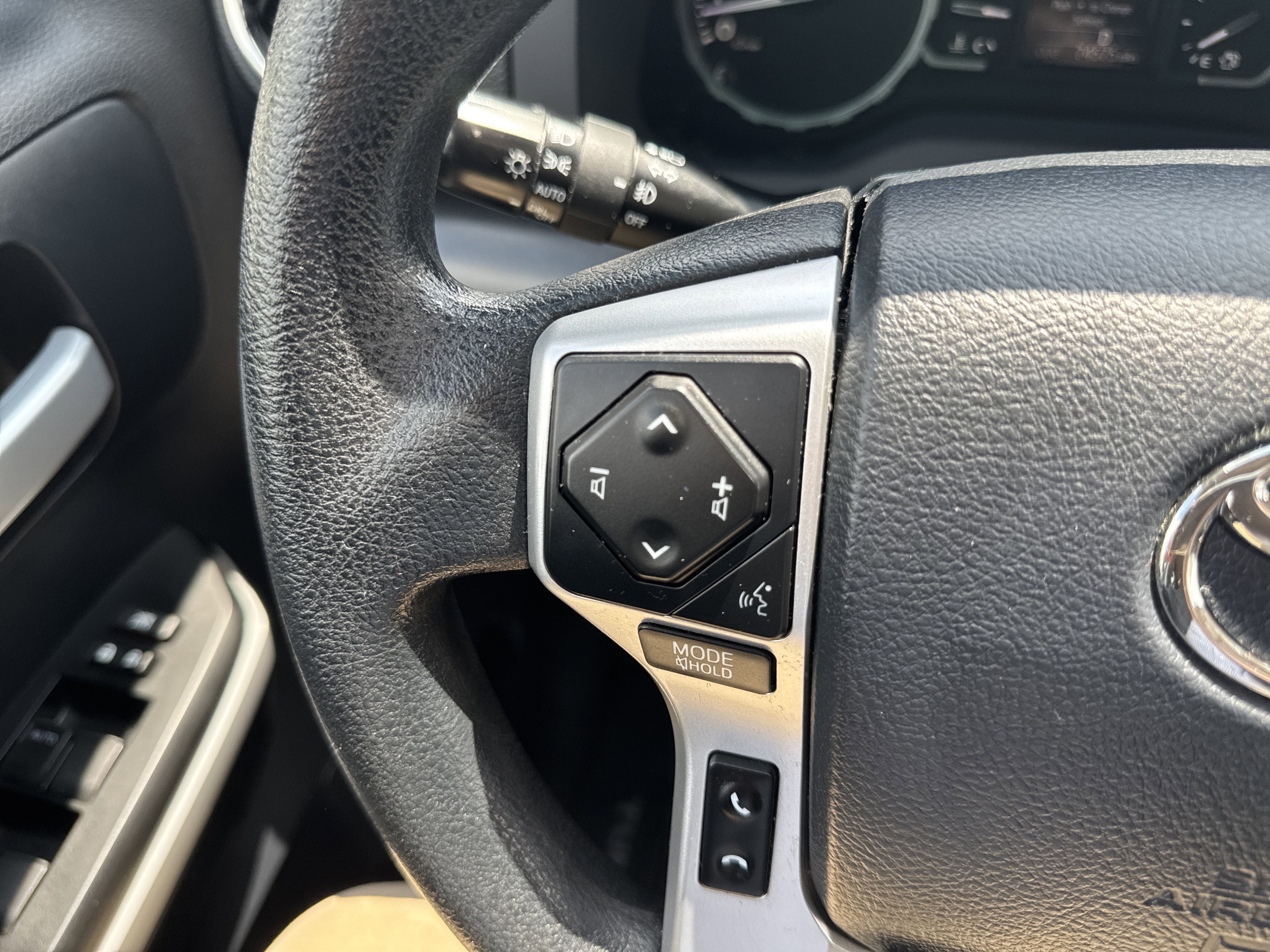 2018 Toyota Tundra 4WD SR5