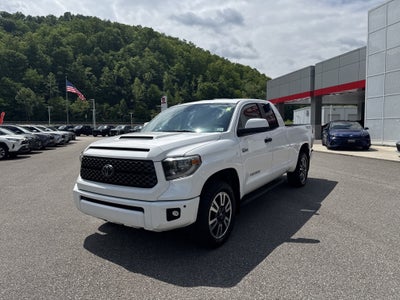 2018 Toyota Tundra 4WD SR5