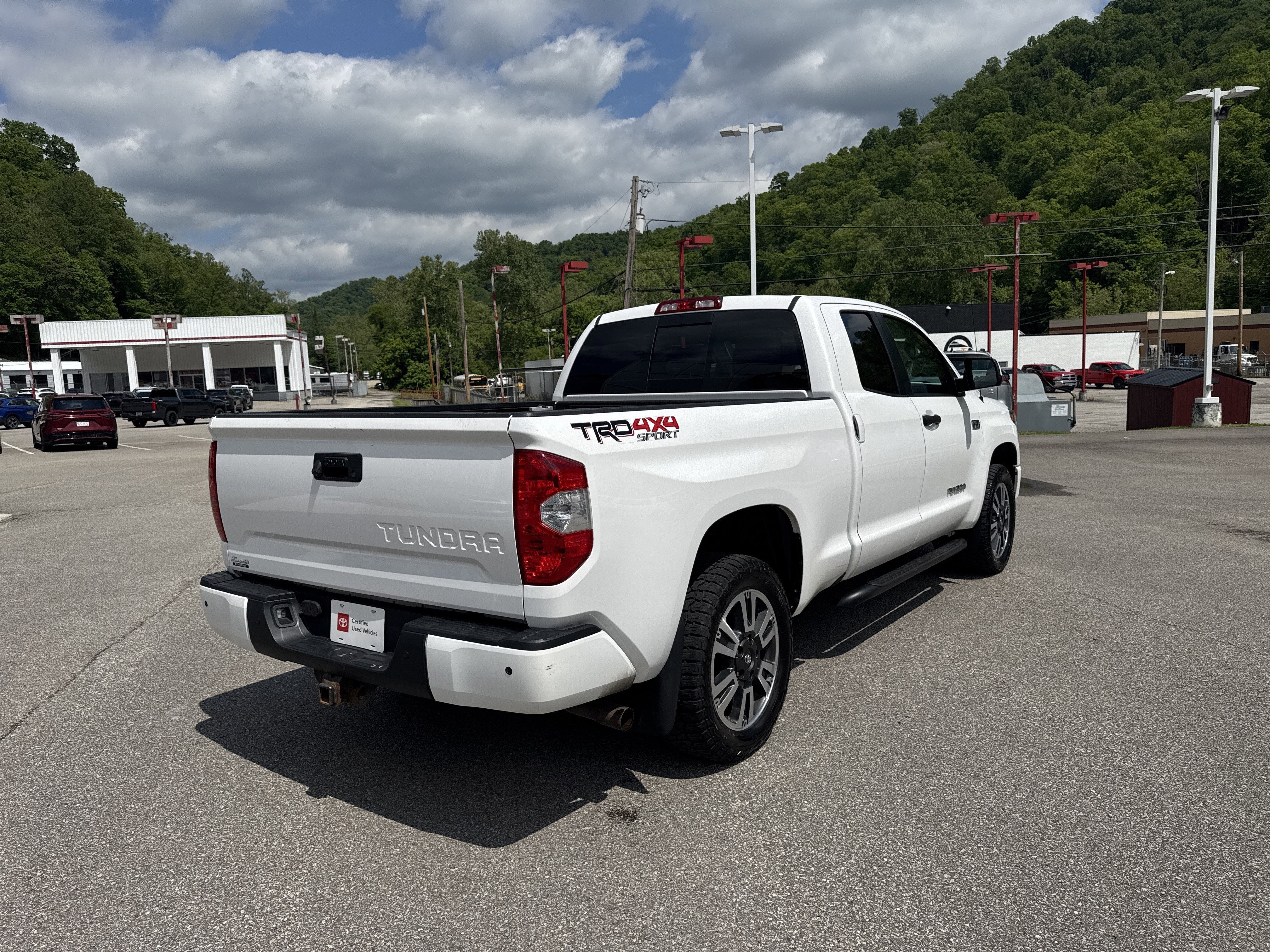 2018 Toyota Tundra 4WD SR5