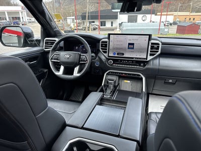 2024 Toyota Sequoia Platinum