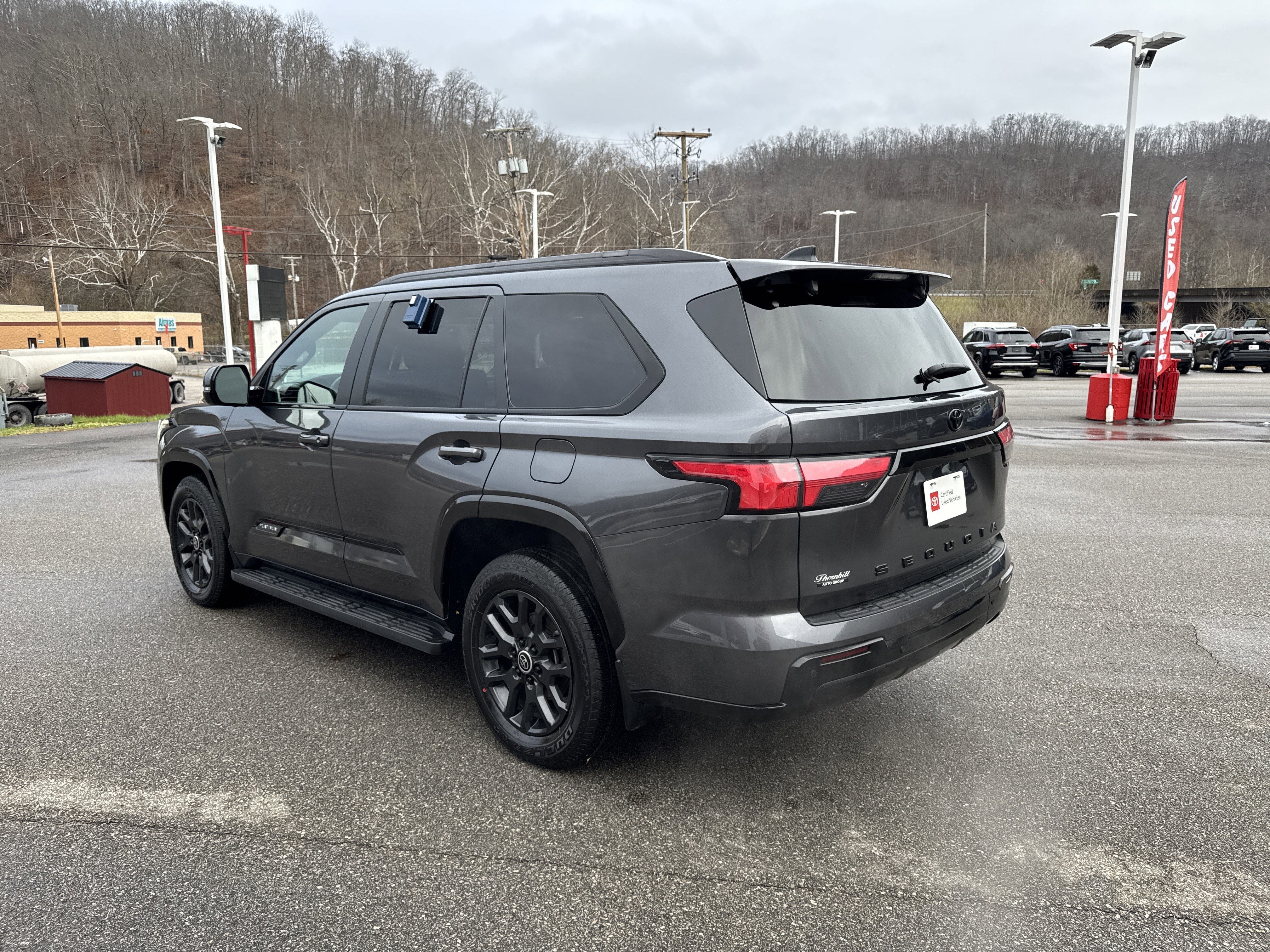 2024 Toyota Sequoia Platinum