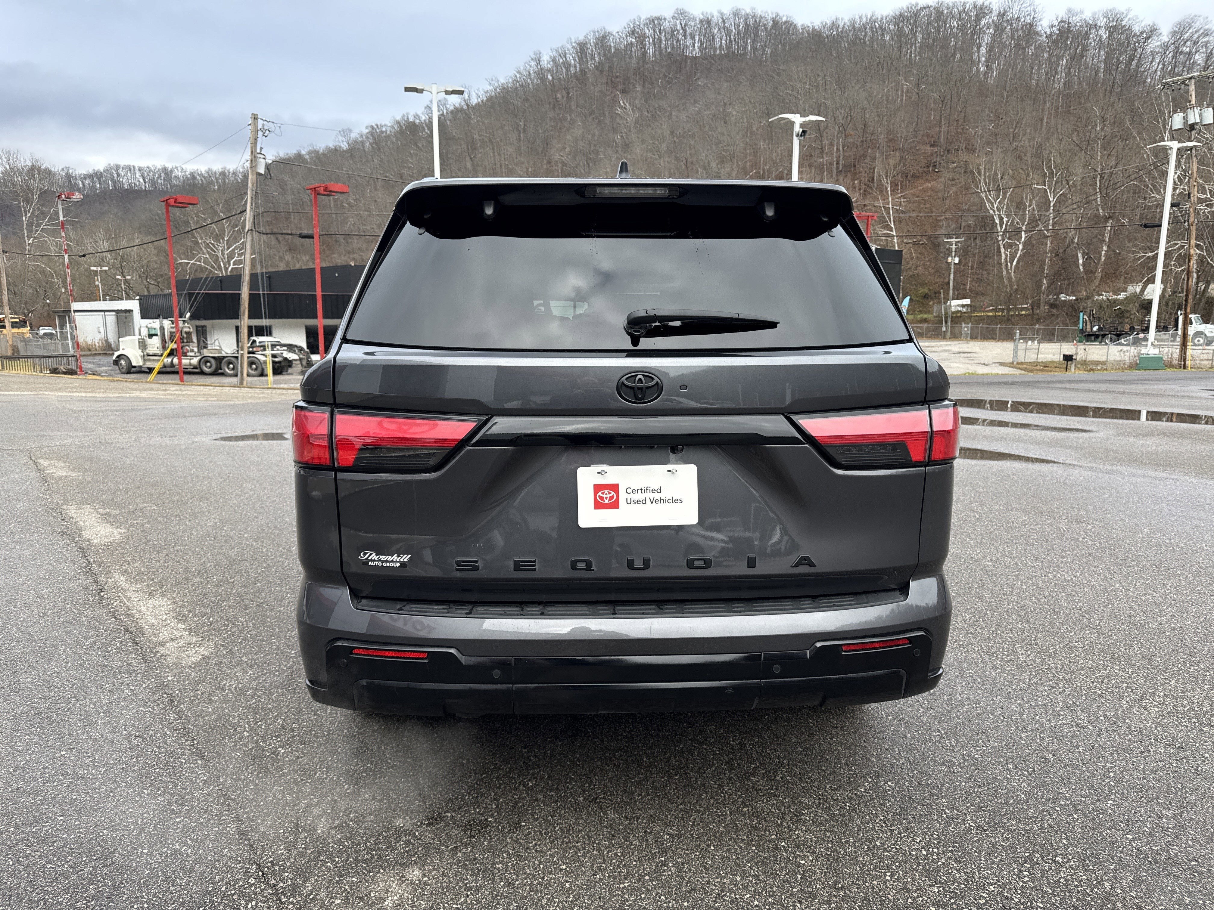 2024 Toyota Sequoia Platinum