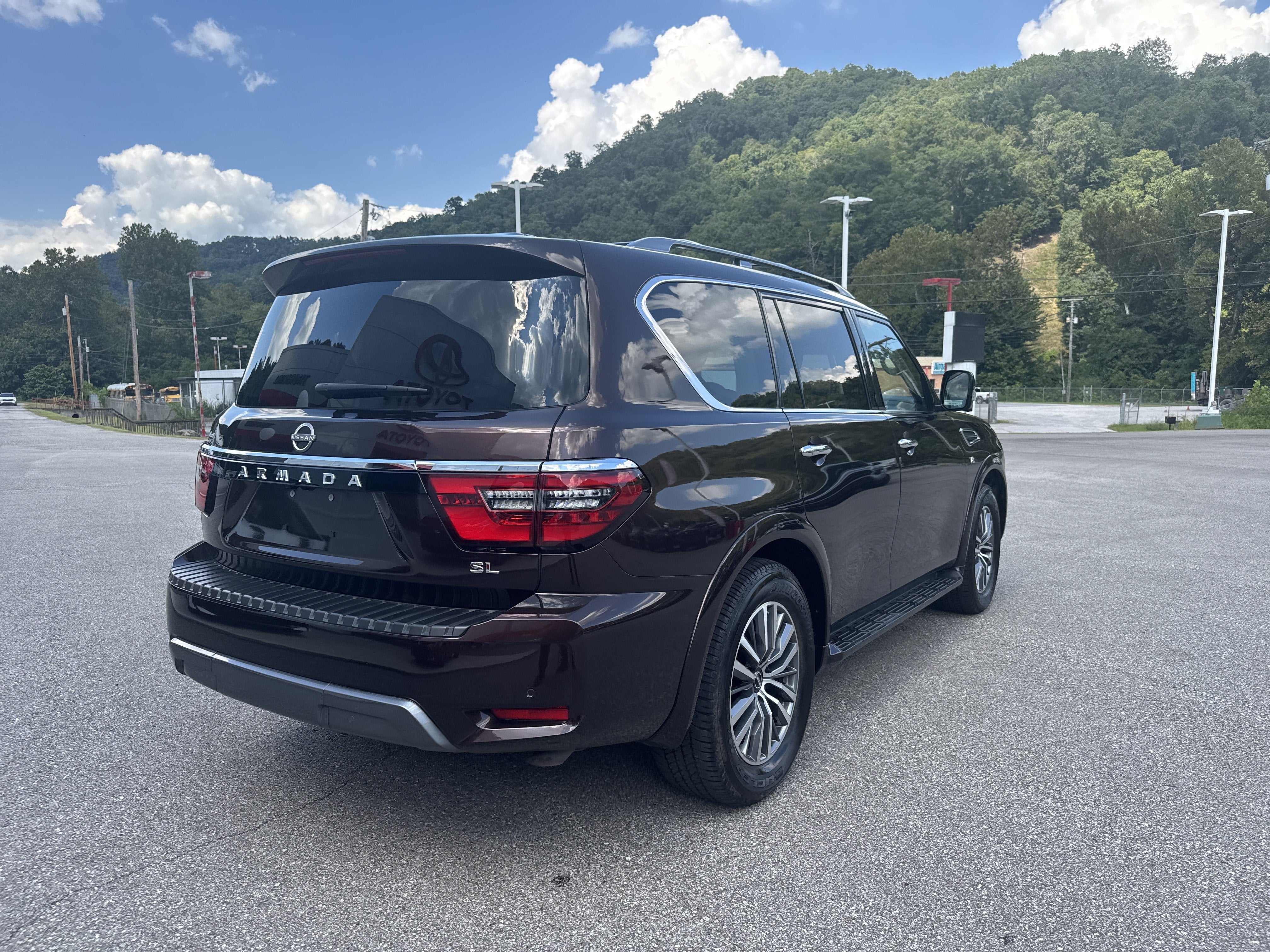 2022 Nissan Armada SL