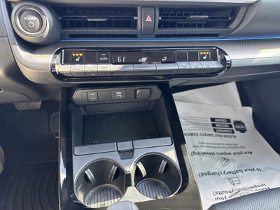 2024 Toyota Prius XLE