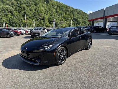2024 Toyota Prius XLE