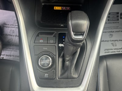 2025 Toyota RAV4 Hybrid XSE