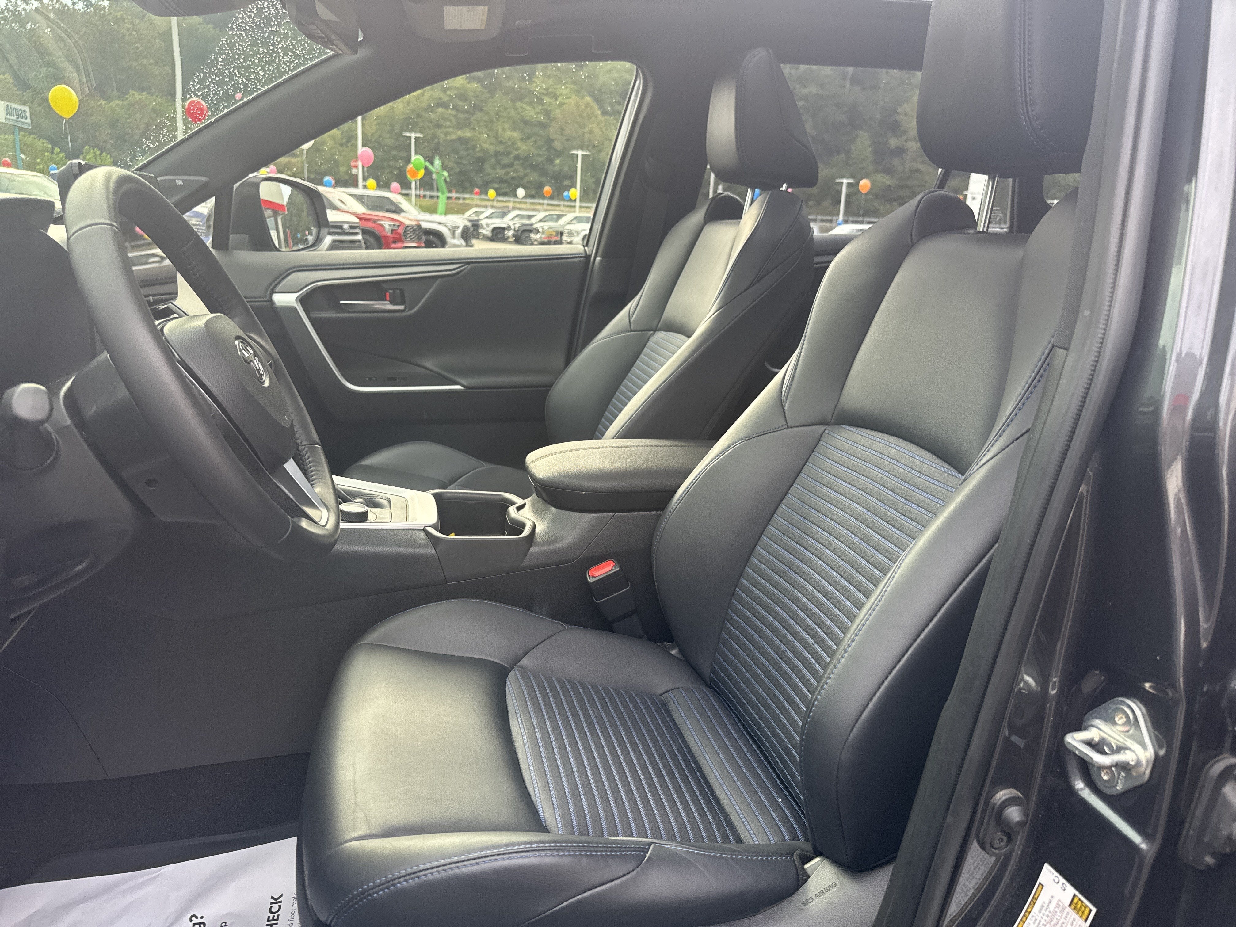 2025 Toyota RAV4 Hybrid XSE