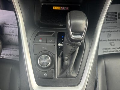 2025 Toyota RAV4 Hybrid XSE
