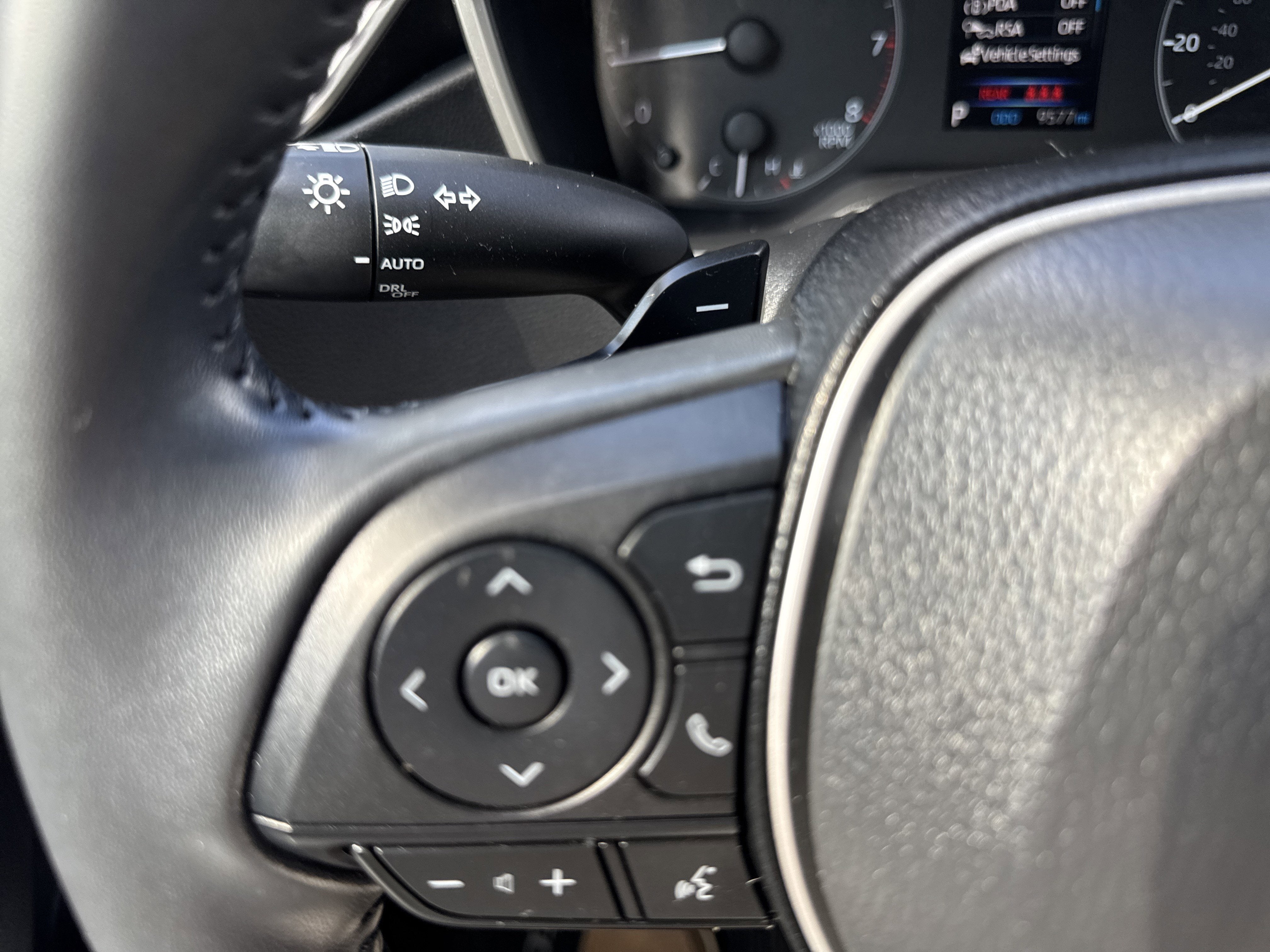 2023 Toyota Corolla Hatchback SE