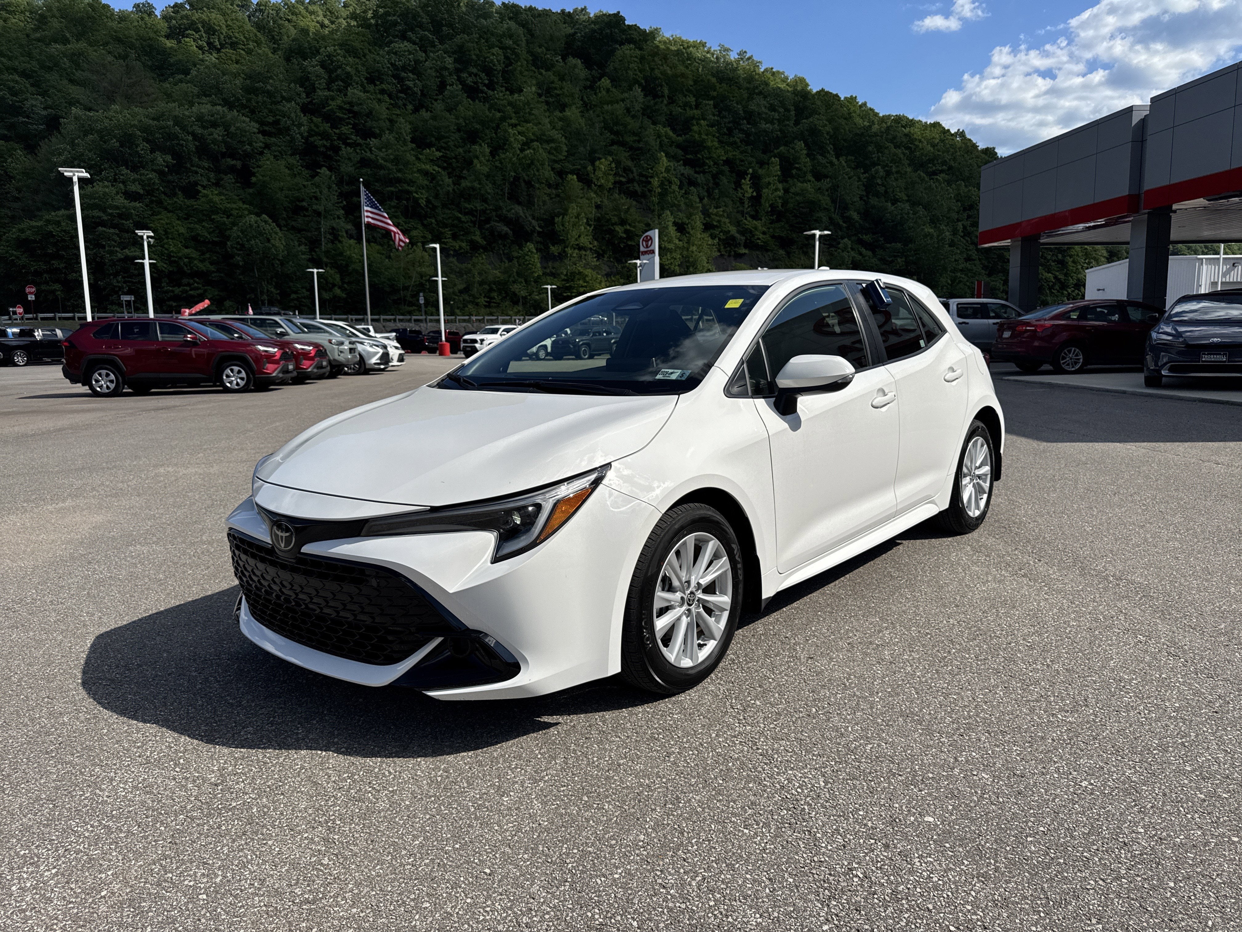 2023 Toyota Corolla Hatchback SE