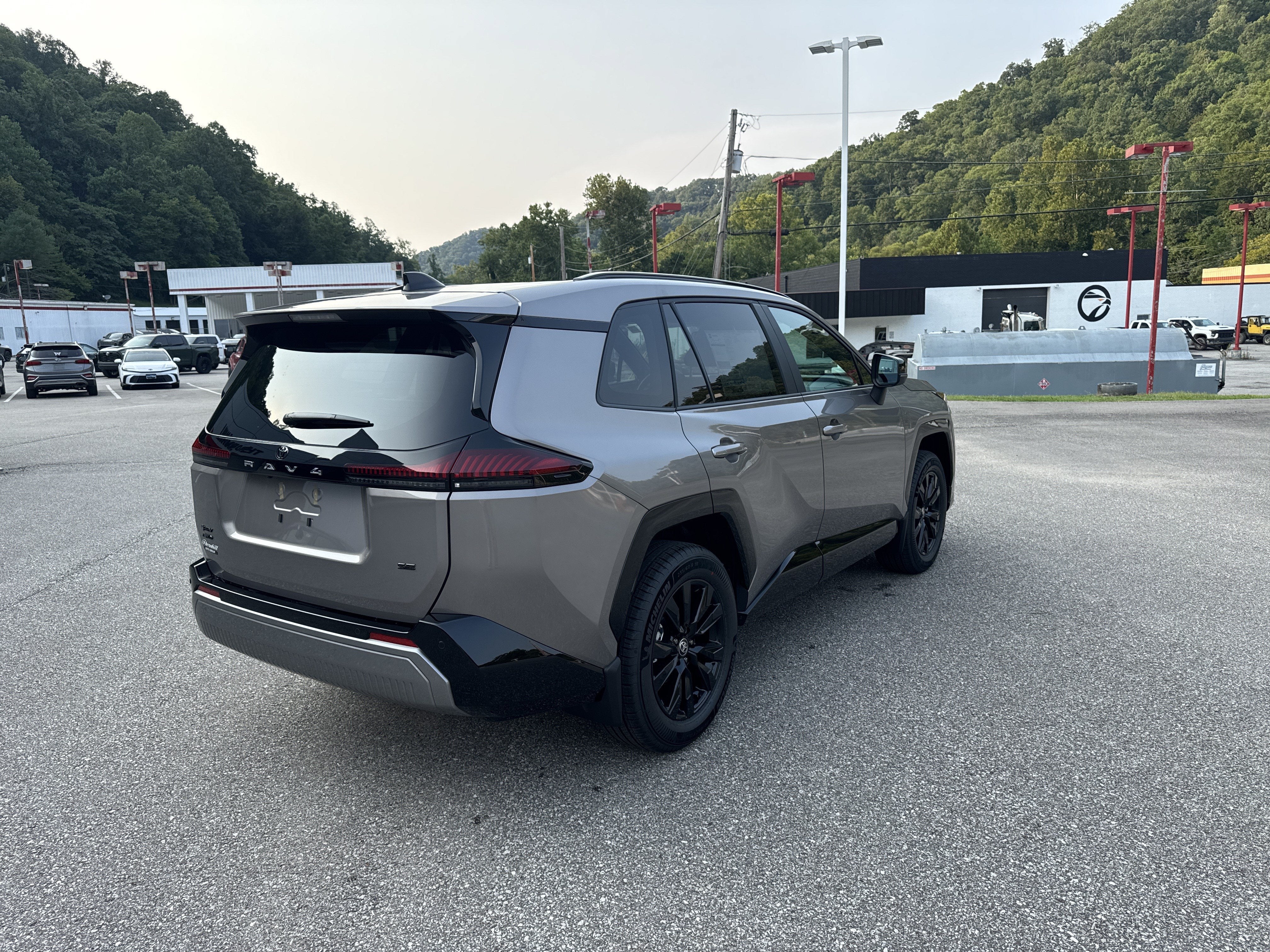 2026 Toyota RAV4 SE