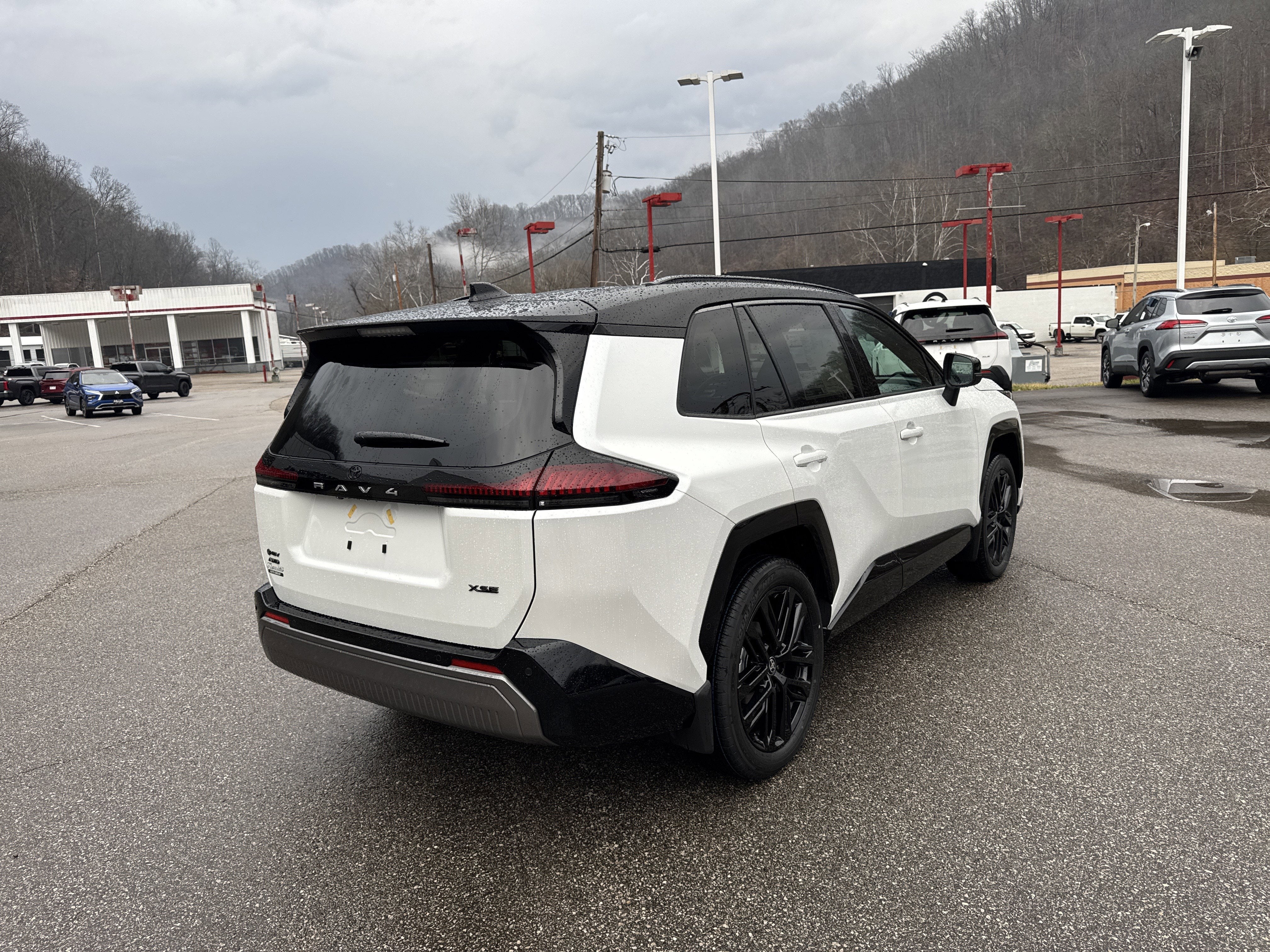 2026 Toyota RAV4 XSE