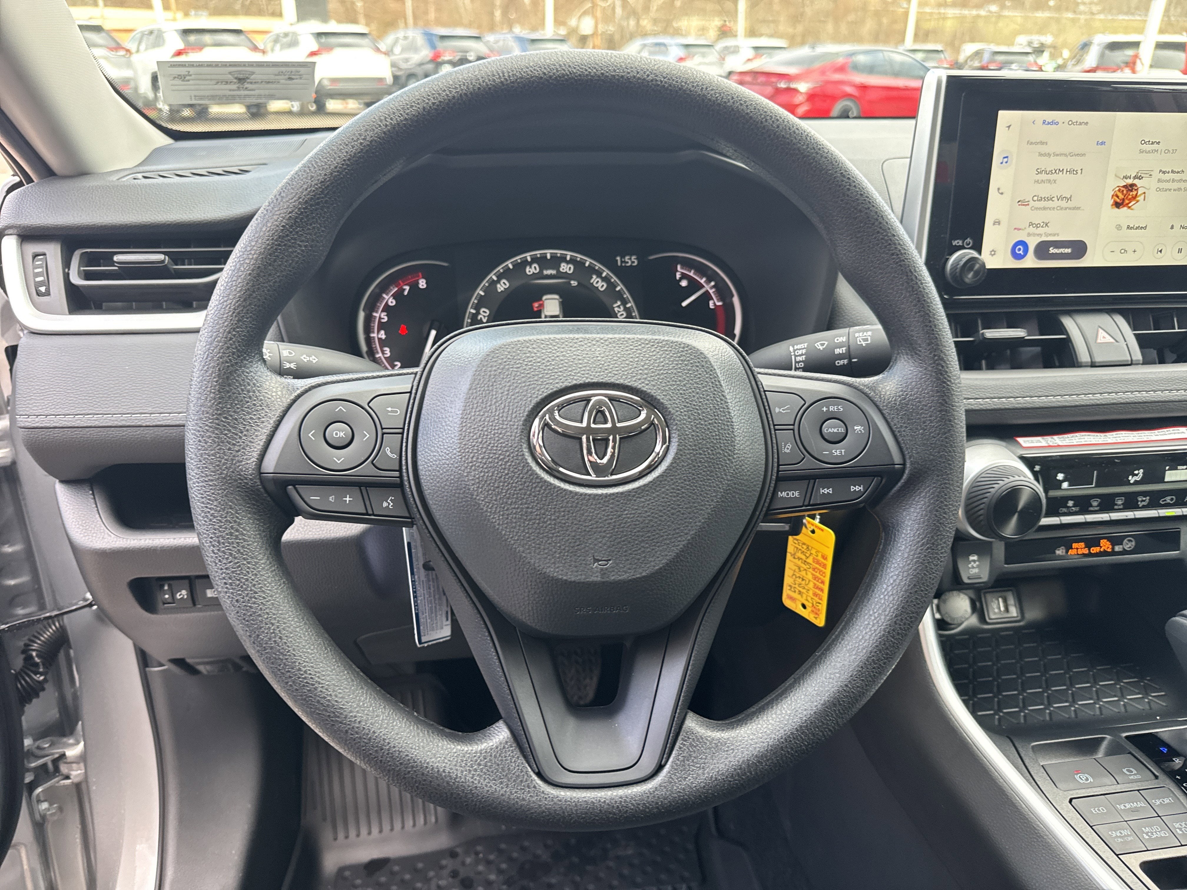 2025 Toyota RAV4 LE