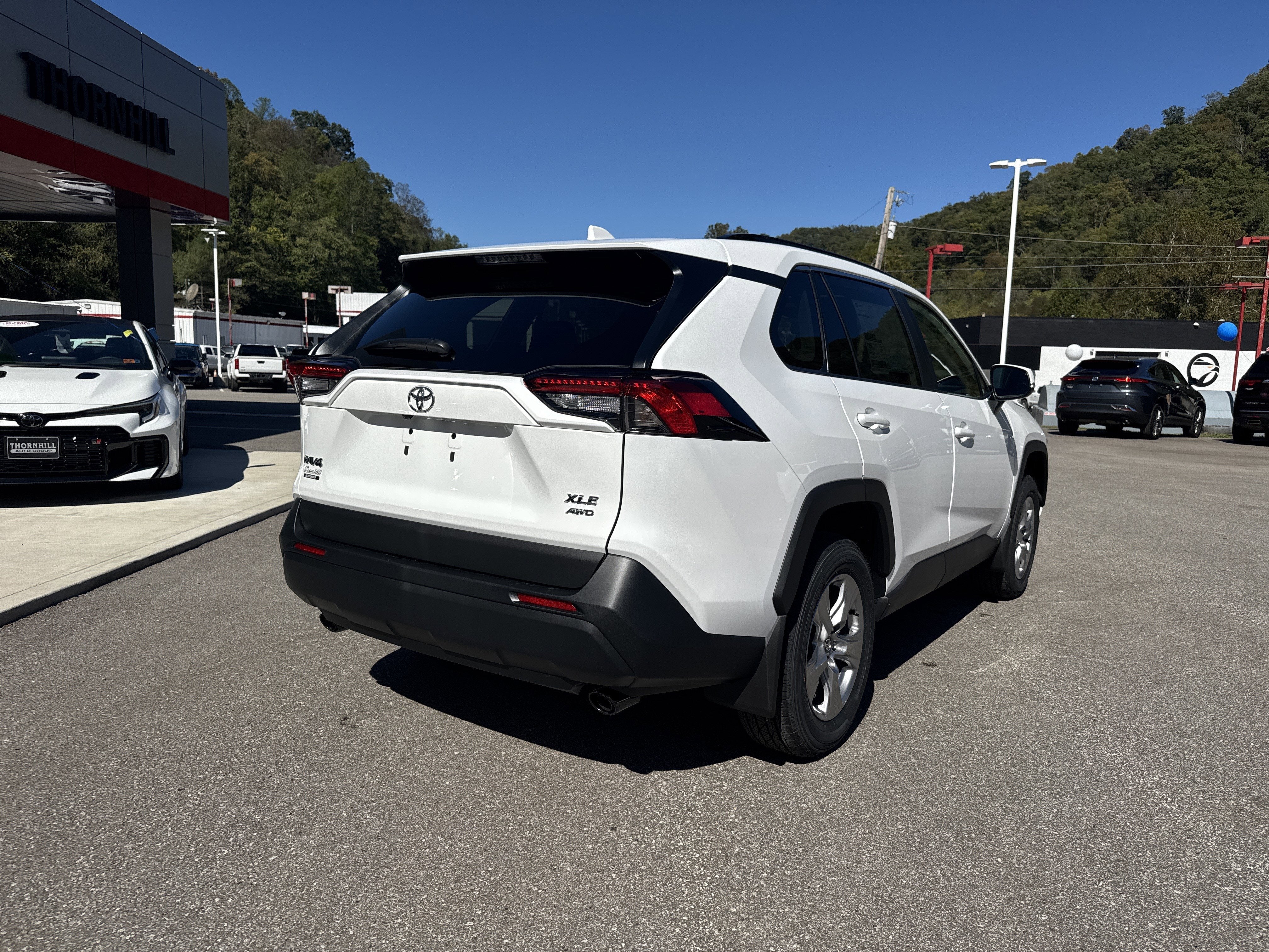 2025 Toyota RAV4 XLE