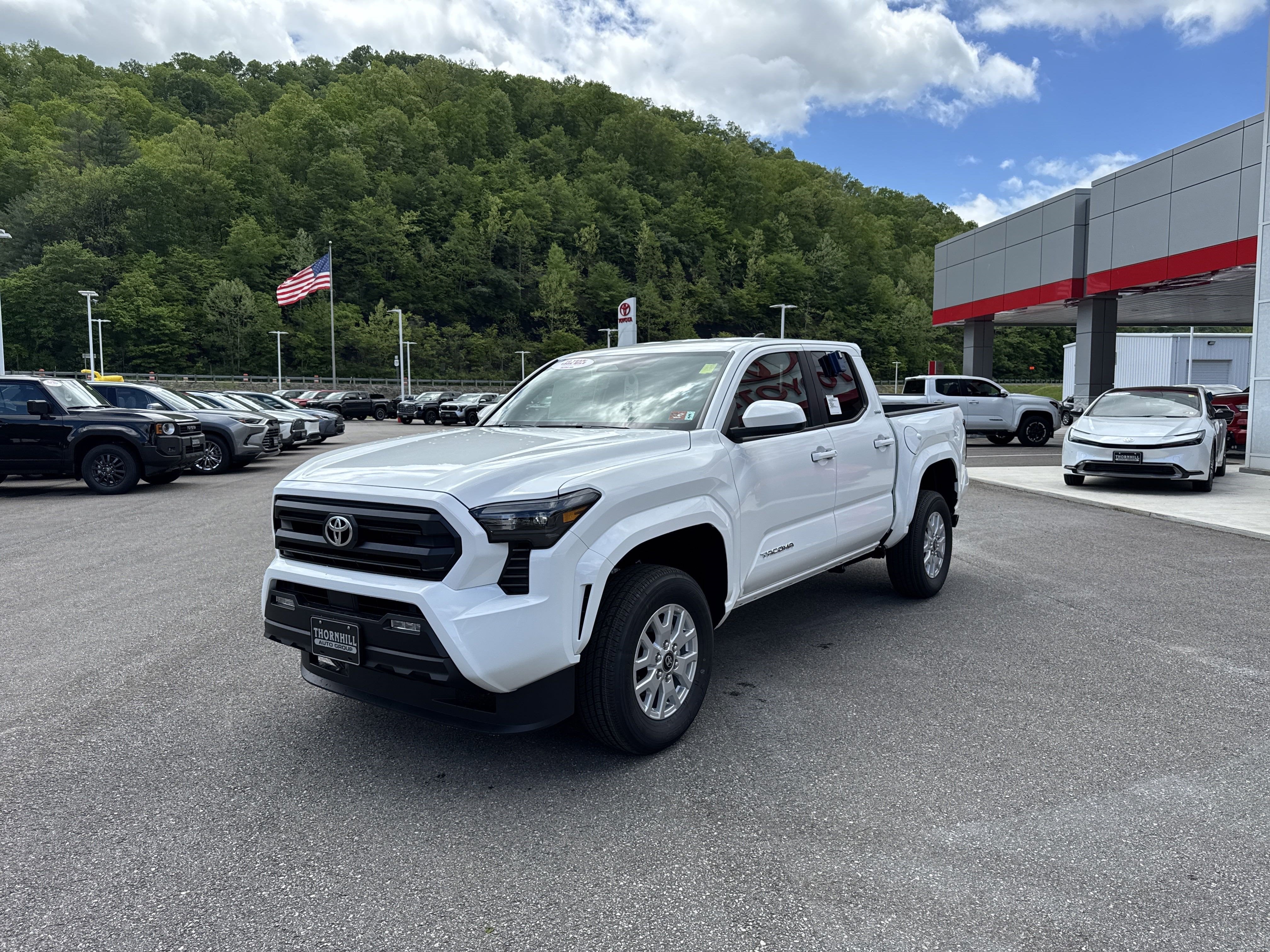 2025 Toyota Tacoma SR5