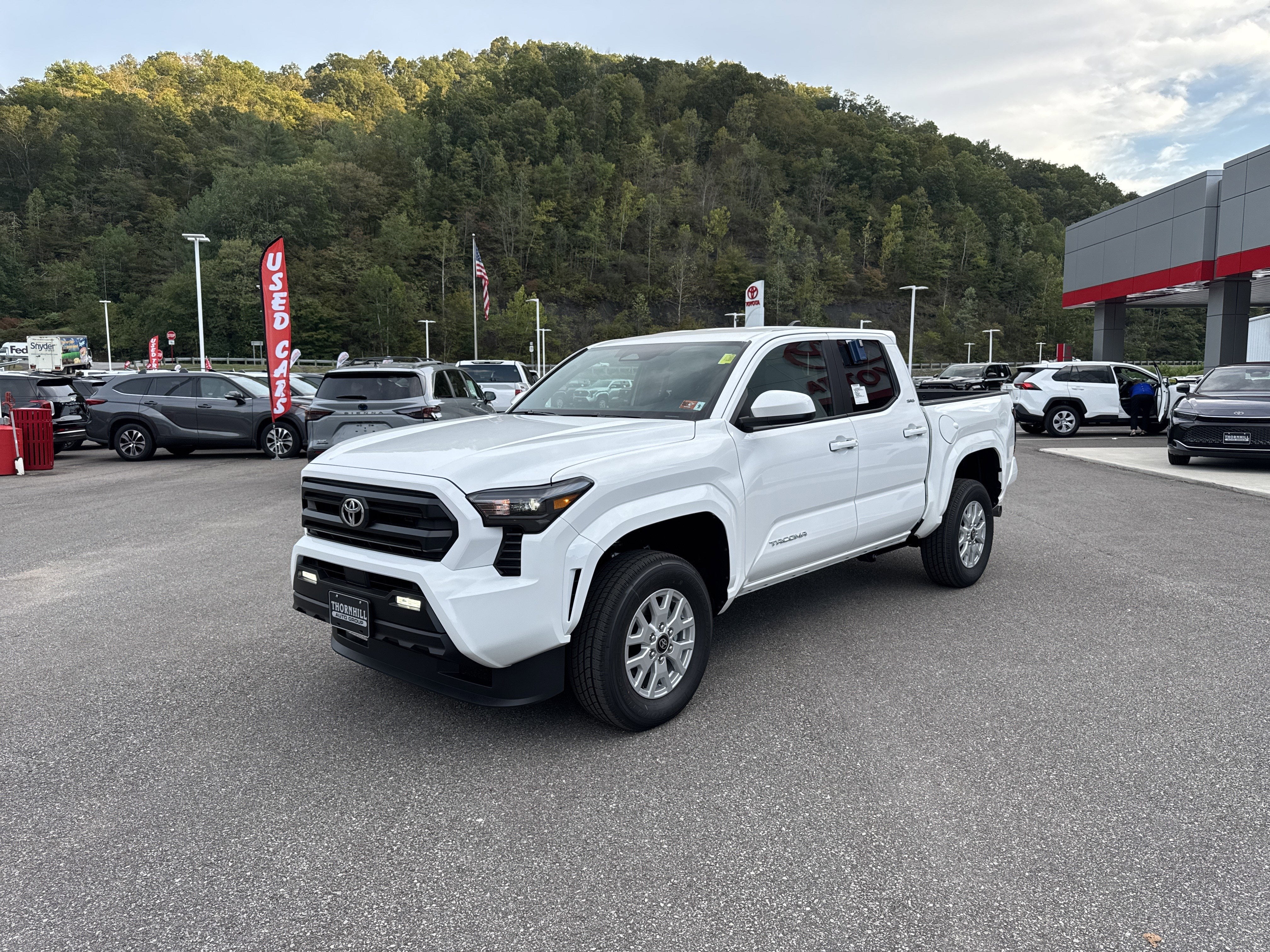 2025 Toyota Tacoma SR5