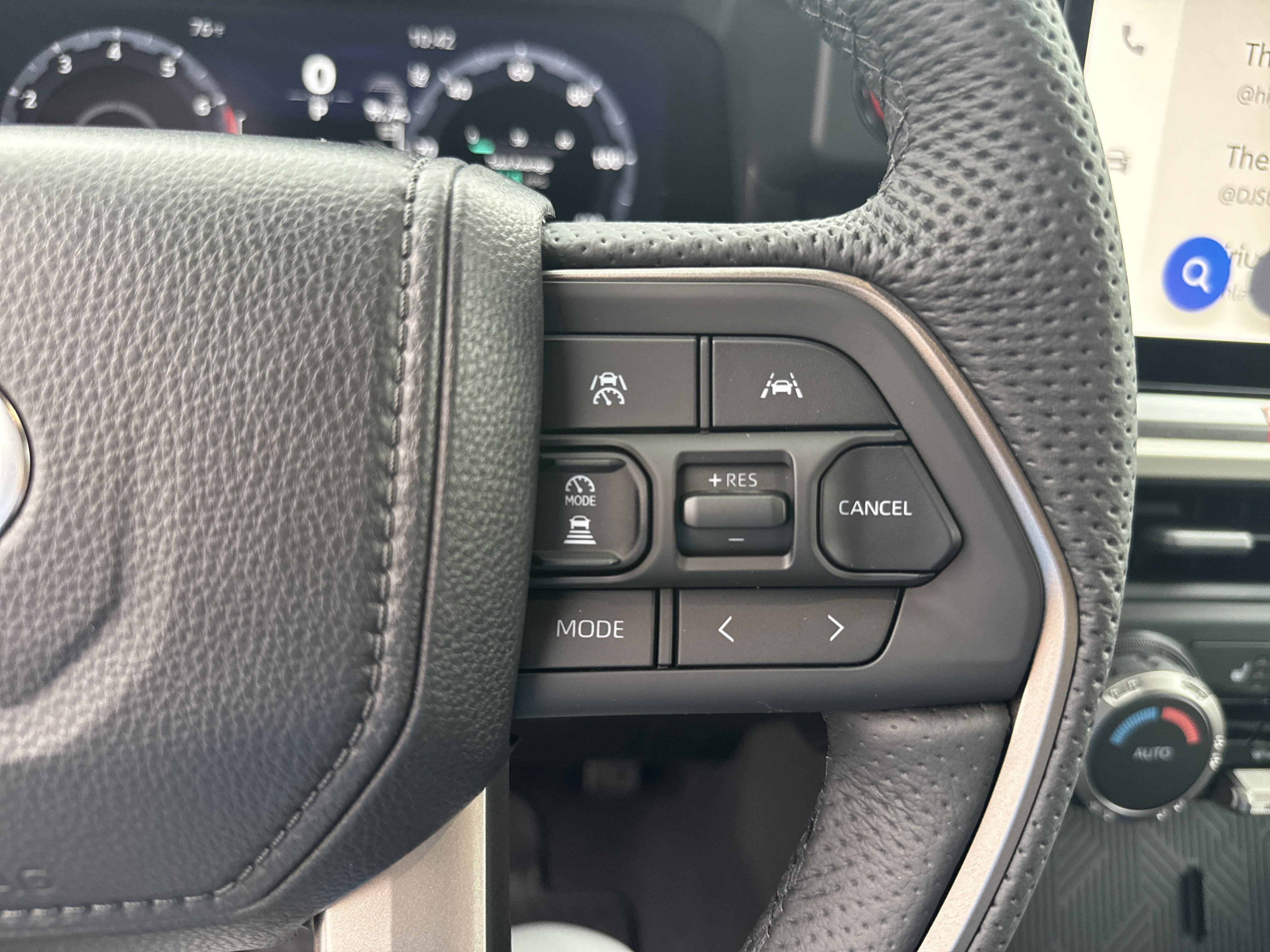 2025 Toyota Tacoma i-FORCE MAX Tacoma TRD Off-Road