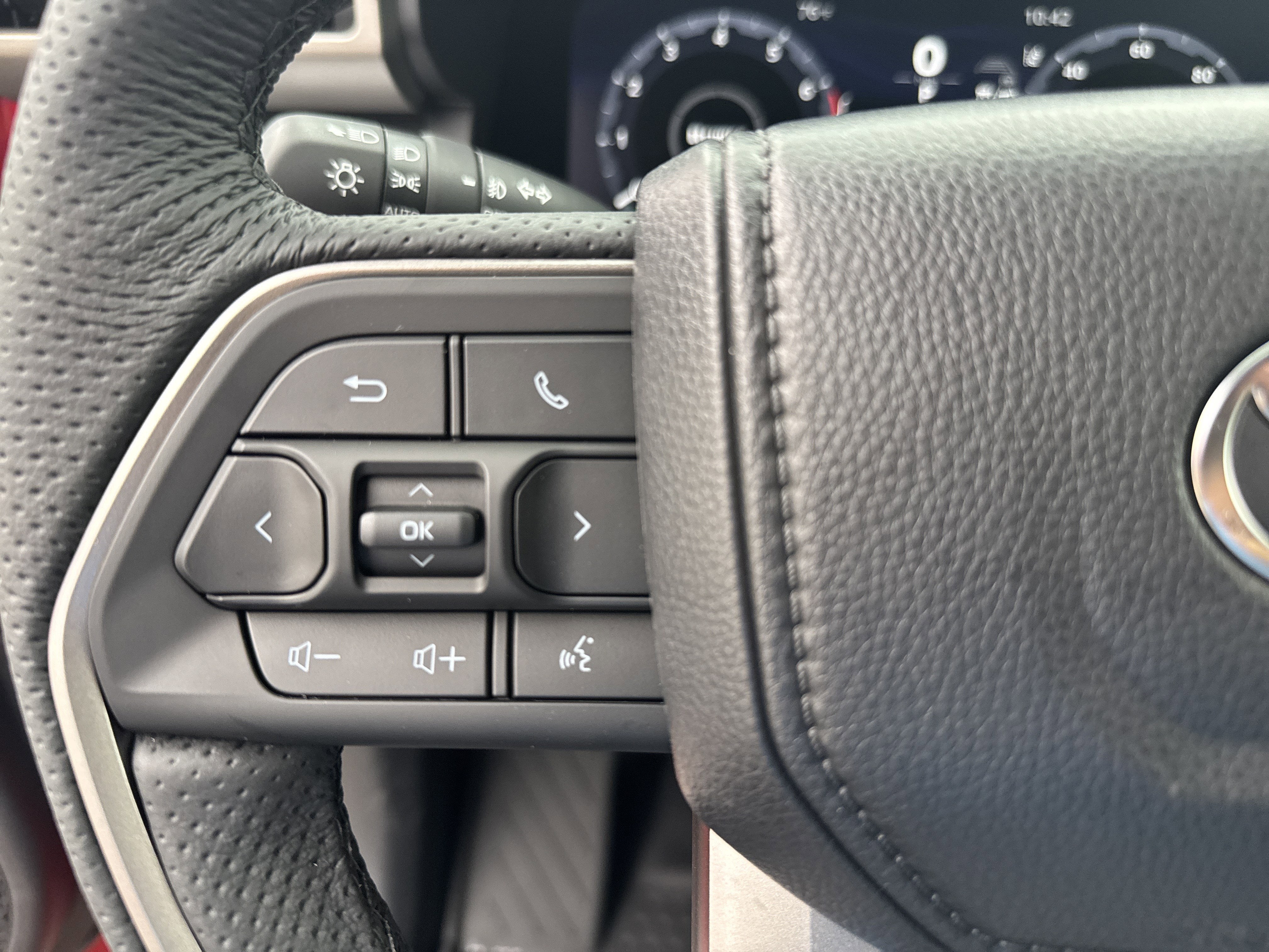 2025 Toyota Tacoma i-FORCE MAX Tacoma TRD Off-Road