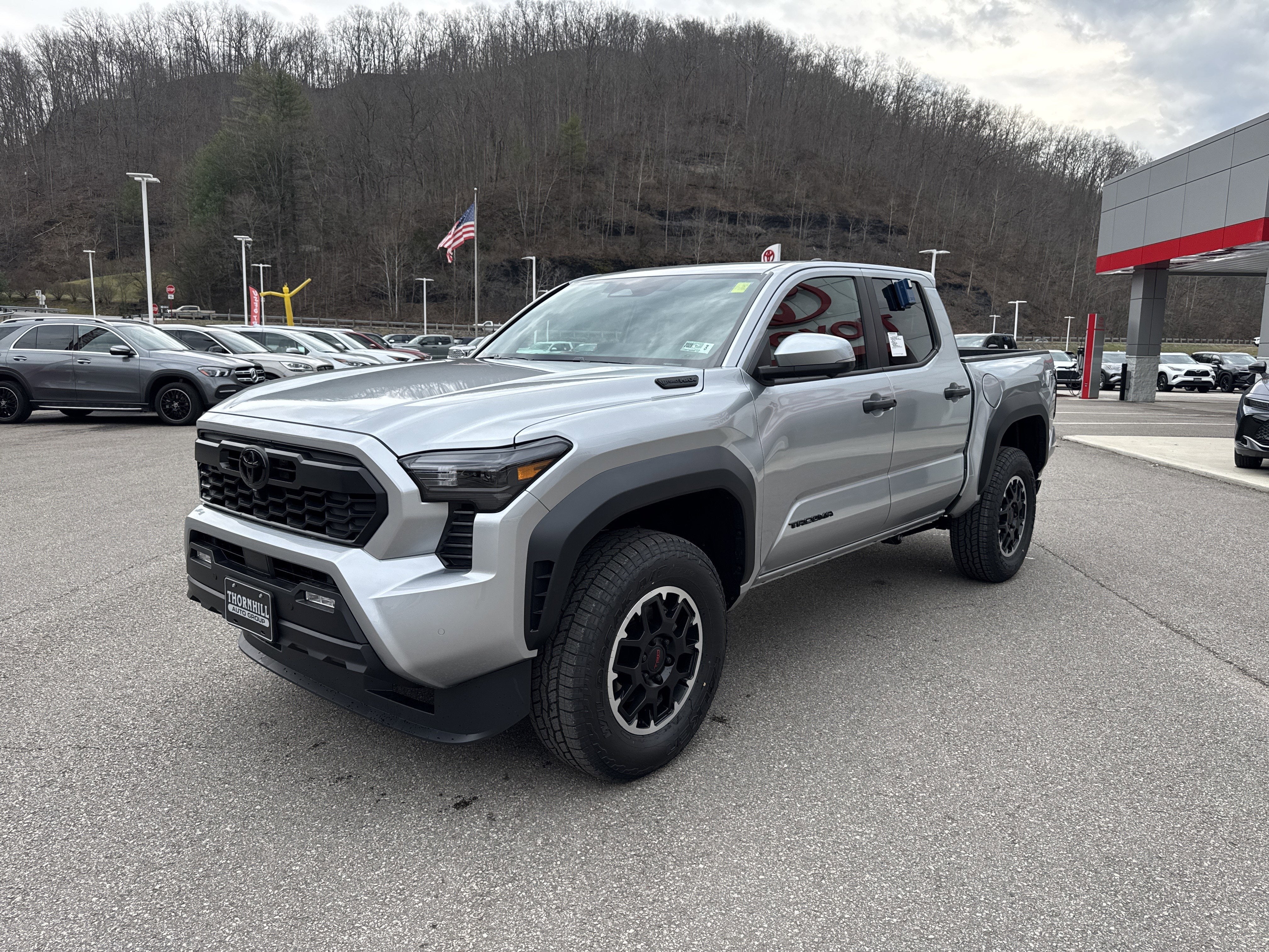 2026 Toyota Tacoma i-FORCE MAX Tacoma TRD Off-Road