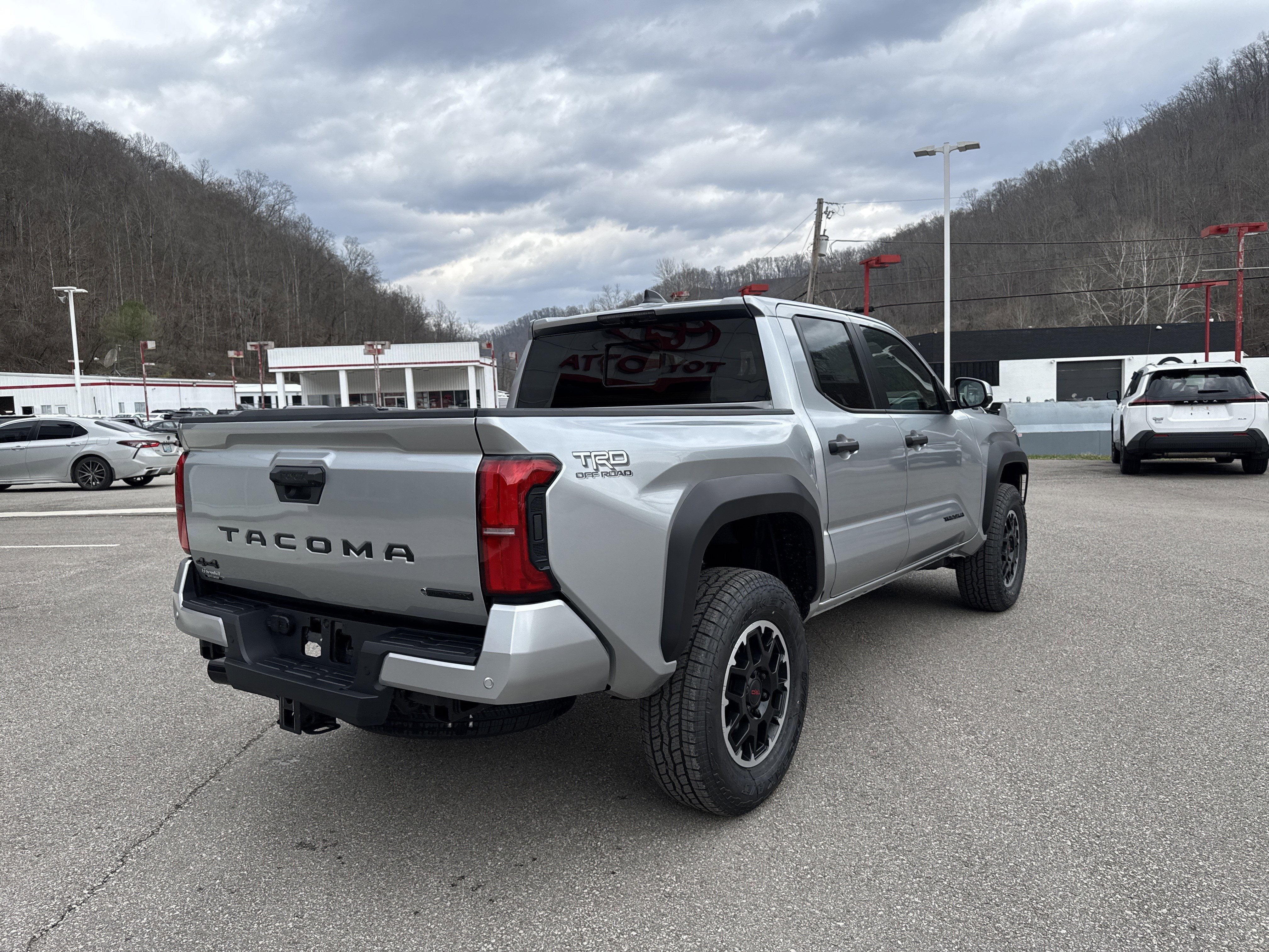 2026 Toyota Tacoma i-FORCE MAX Tacoma TRD Off-Road