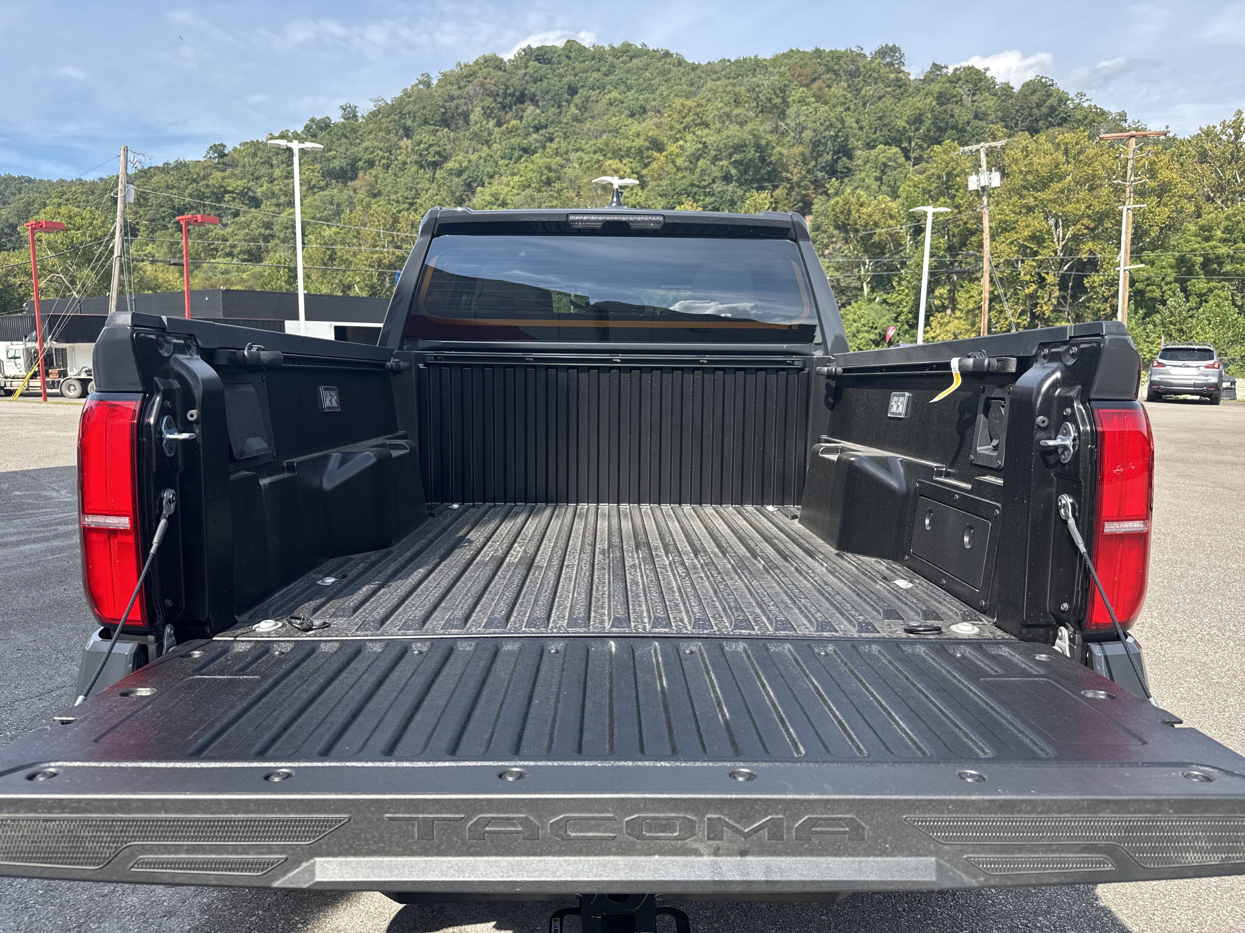 2025 Toyota Tacoma i-FORCE MAX Tacoma TRD Off-Road