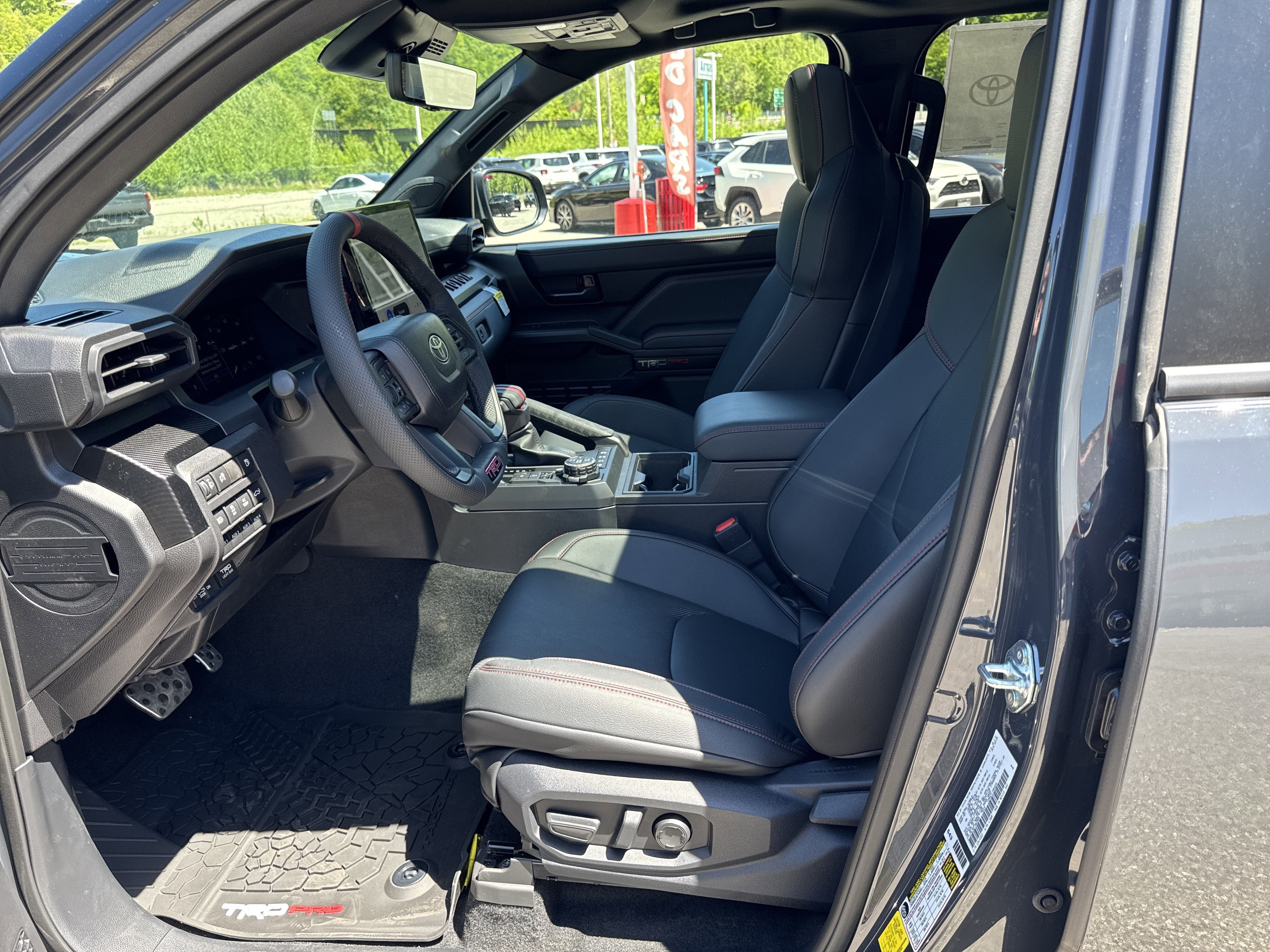 2026 Toyota Tacoma i-FORCE MAX Tacoma TRD Pro