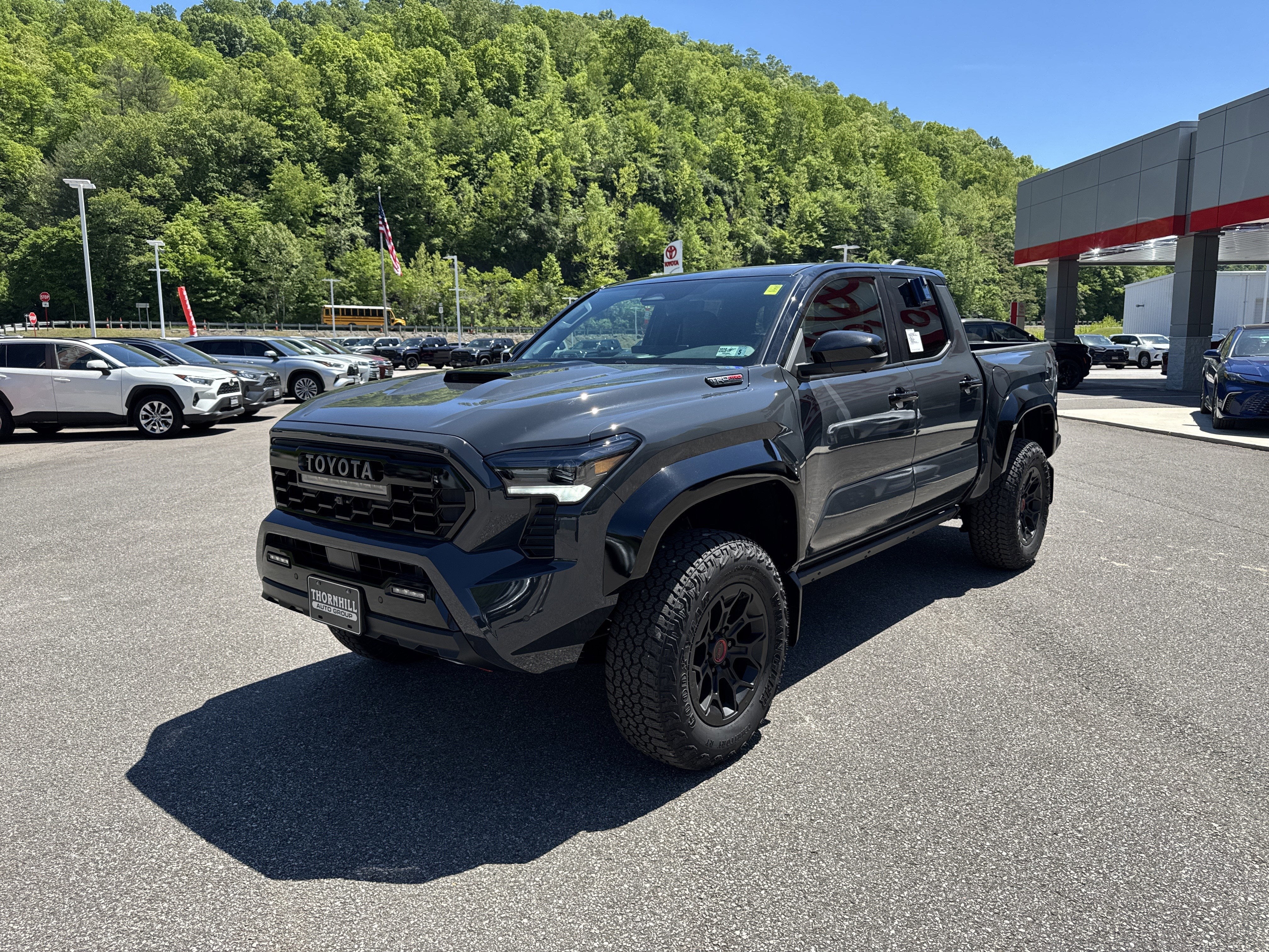 2026 Toyota Tacoma i-FORCE MAX Tacoma TRD Pro