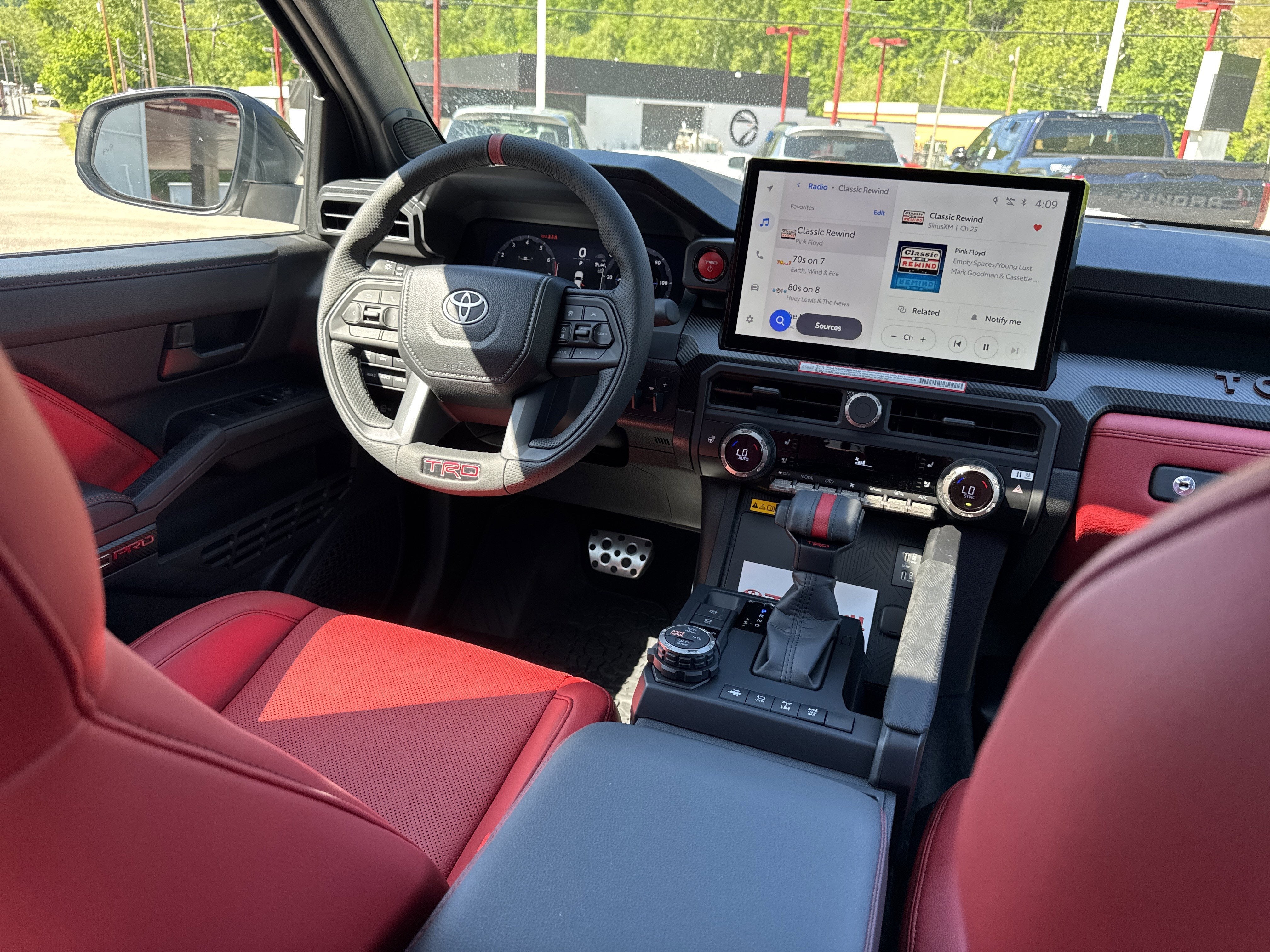 2026 Toyota Tacoma i-FORCE MAX Tacoma TRD Pro