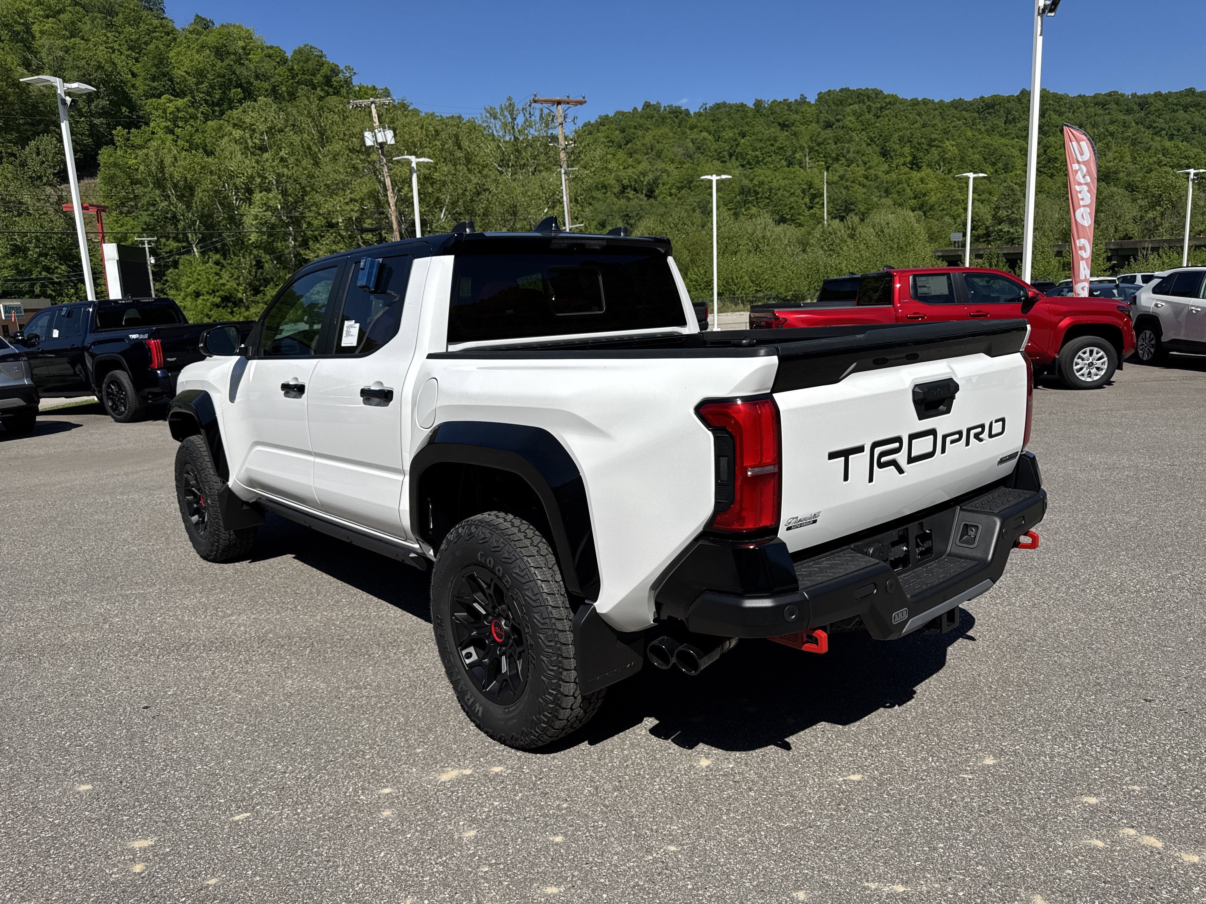 2026 Toyota Tacoma i-FORCE MAX Tacoma TRD Pro