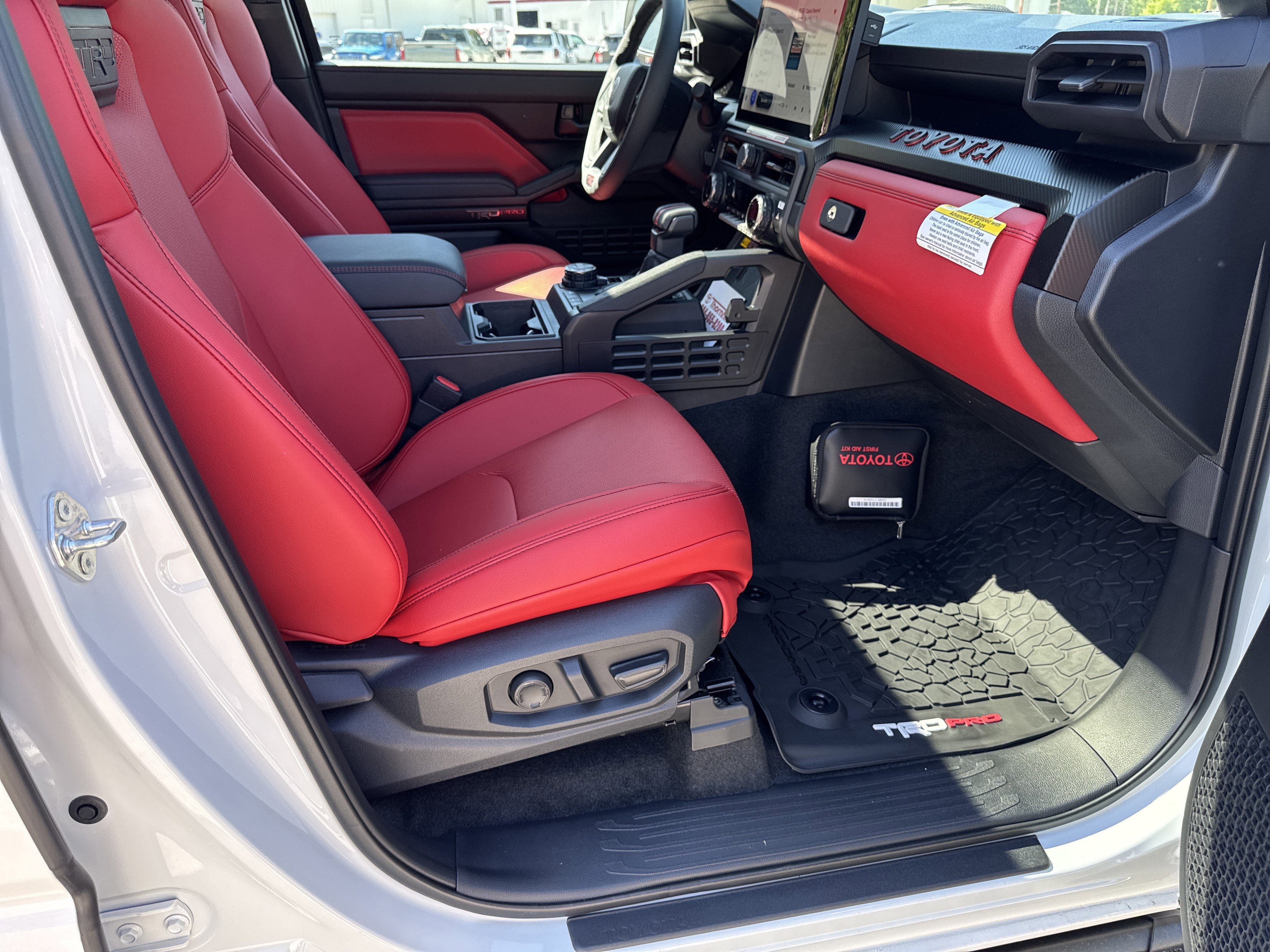 2026 Toyota Tacoma i-FORCE MAX Tacoma TRD Pro