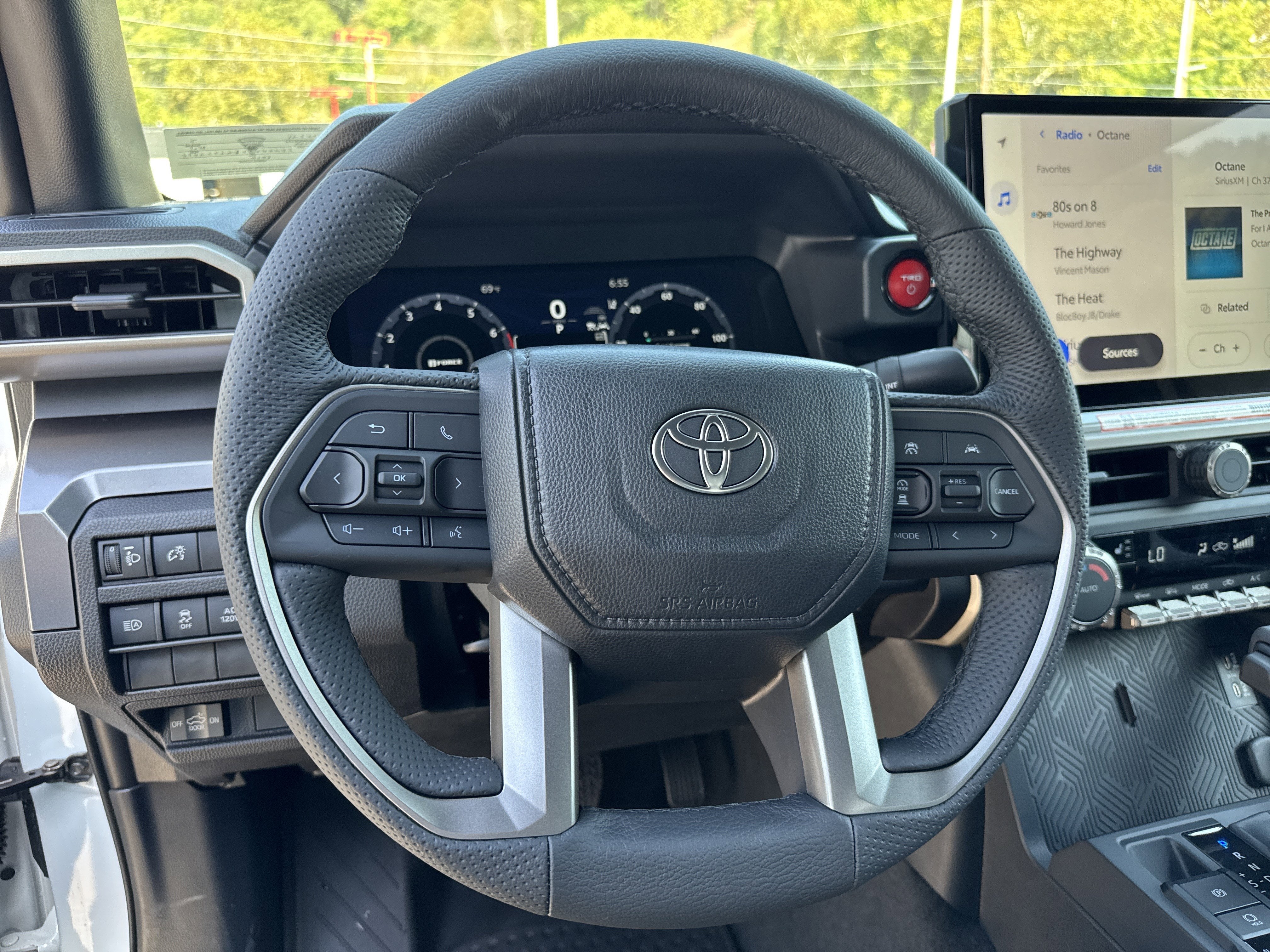 2025 Toyota Tacoma i-FORCE MAX Tacoma TRD Off-Road