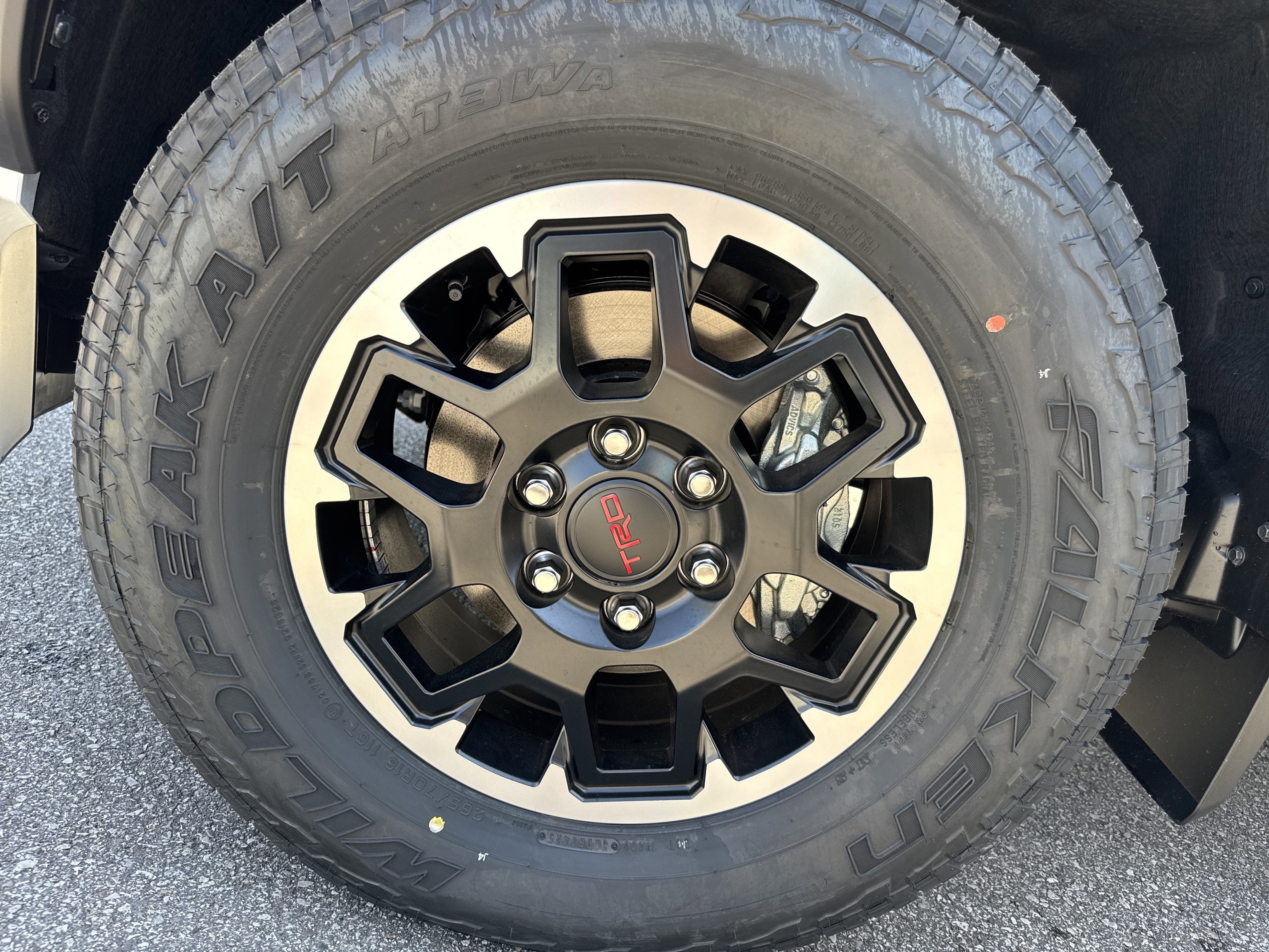 2025 Toyota Tacoma i-FORCE MAX Tacoma TRD Off-Road