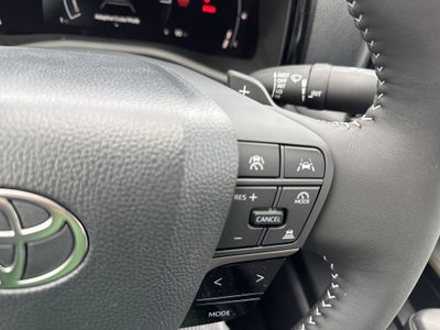 2026 Toyota Camry SE AWD