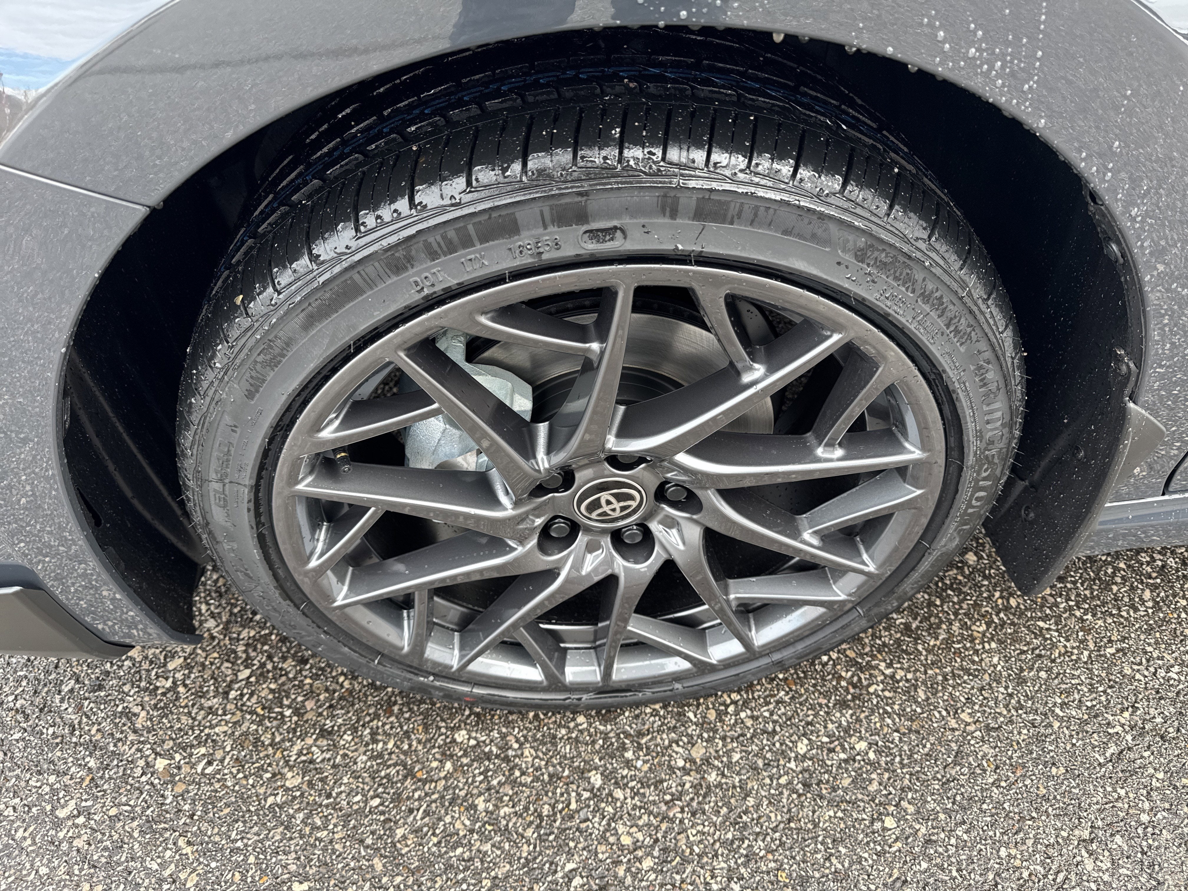 2026 Toyota Camry SE AWD