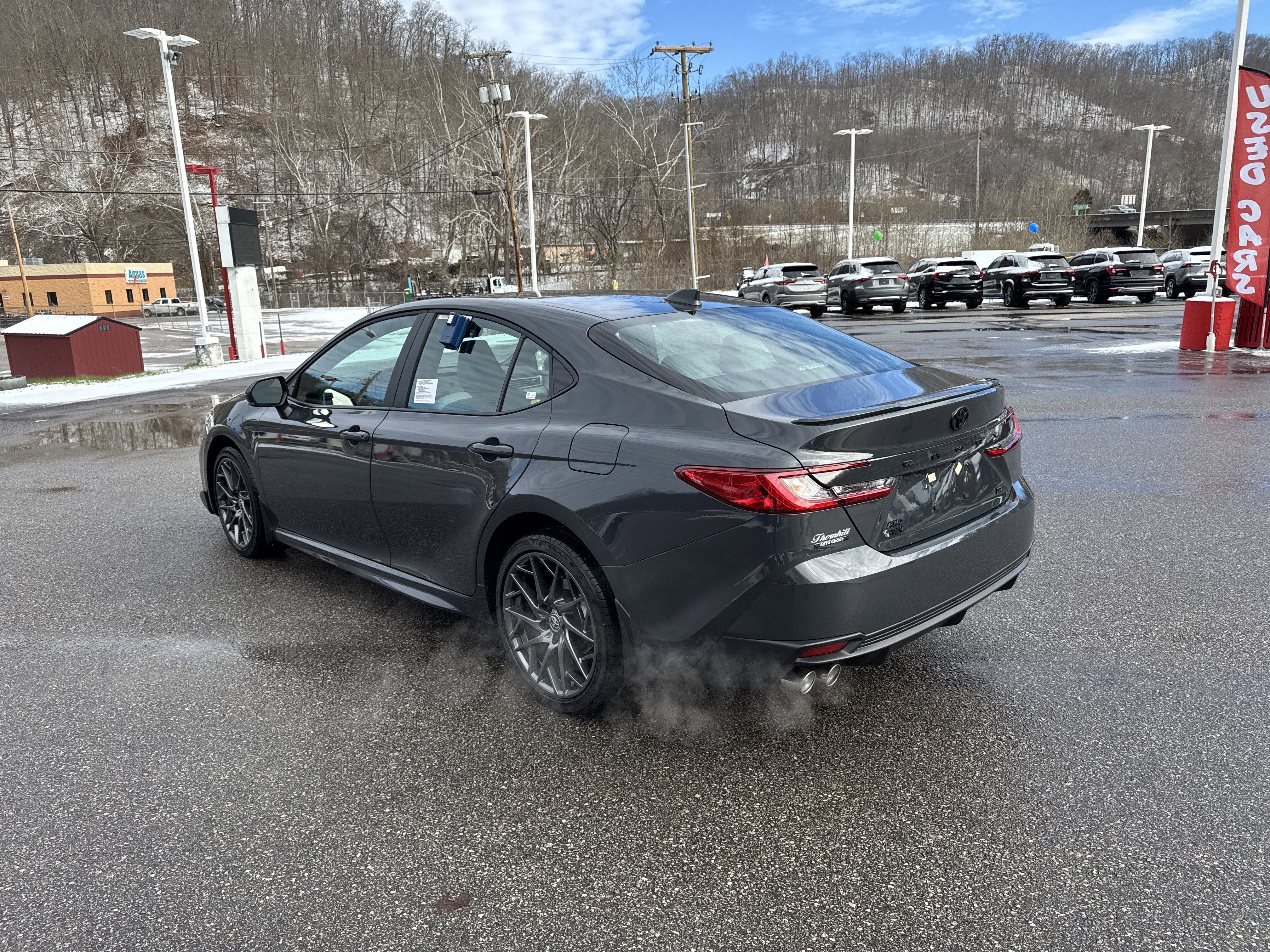 2026 Toyota Camry SE AWD